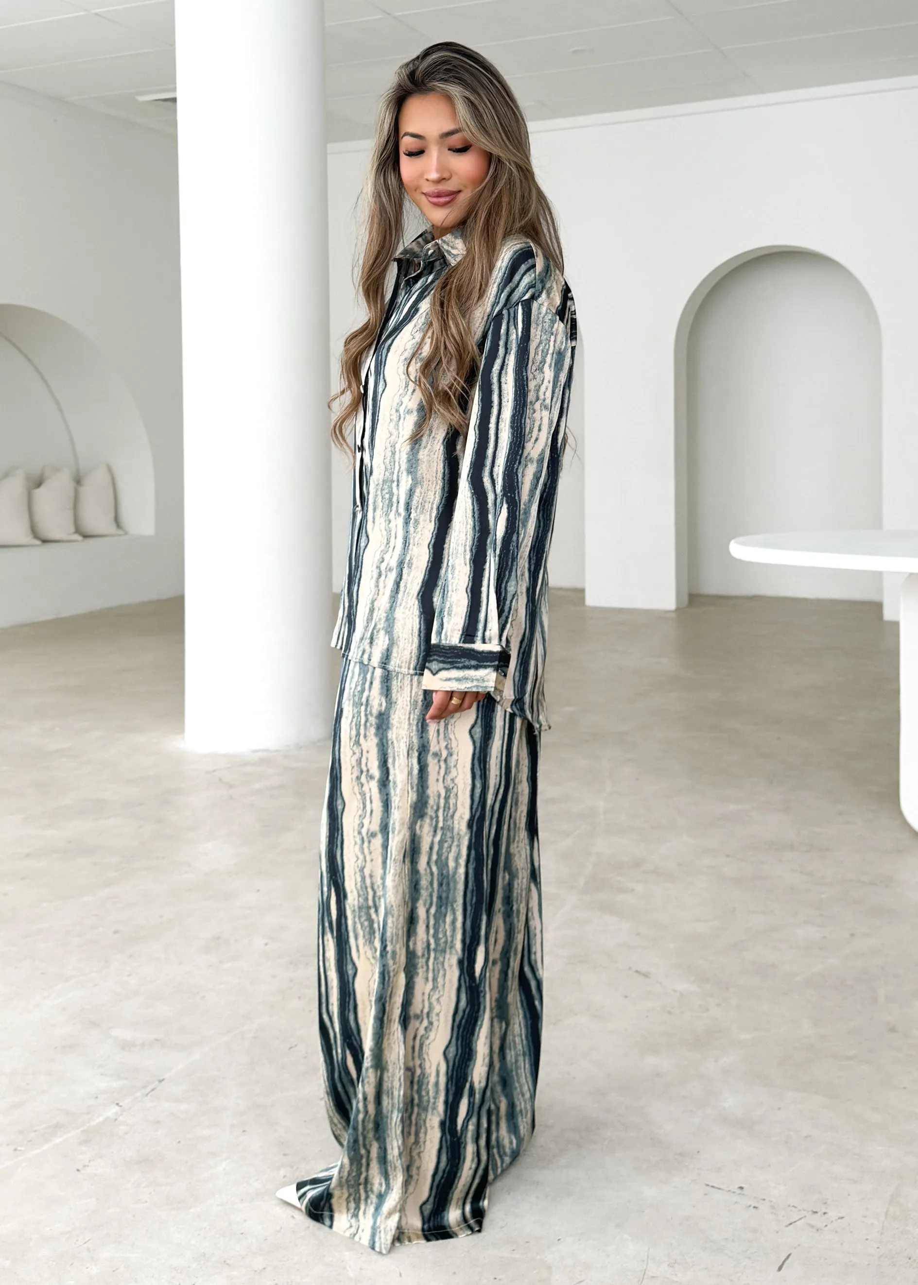 Lanrae Shirt - Teal Multi sold by Gingham & Heels product image thumbnail 4