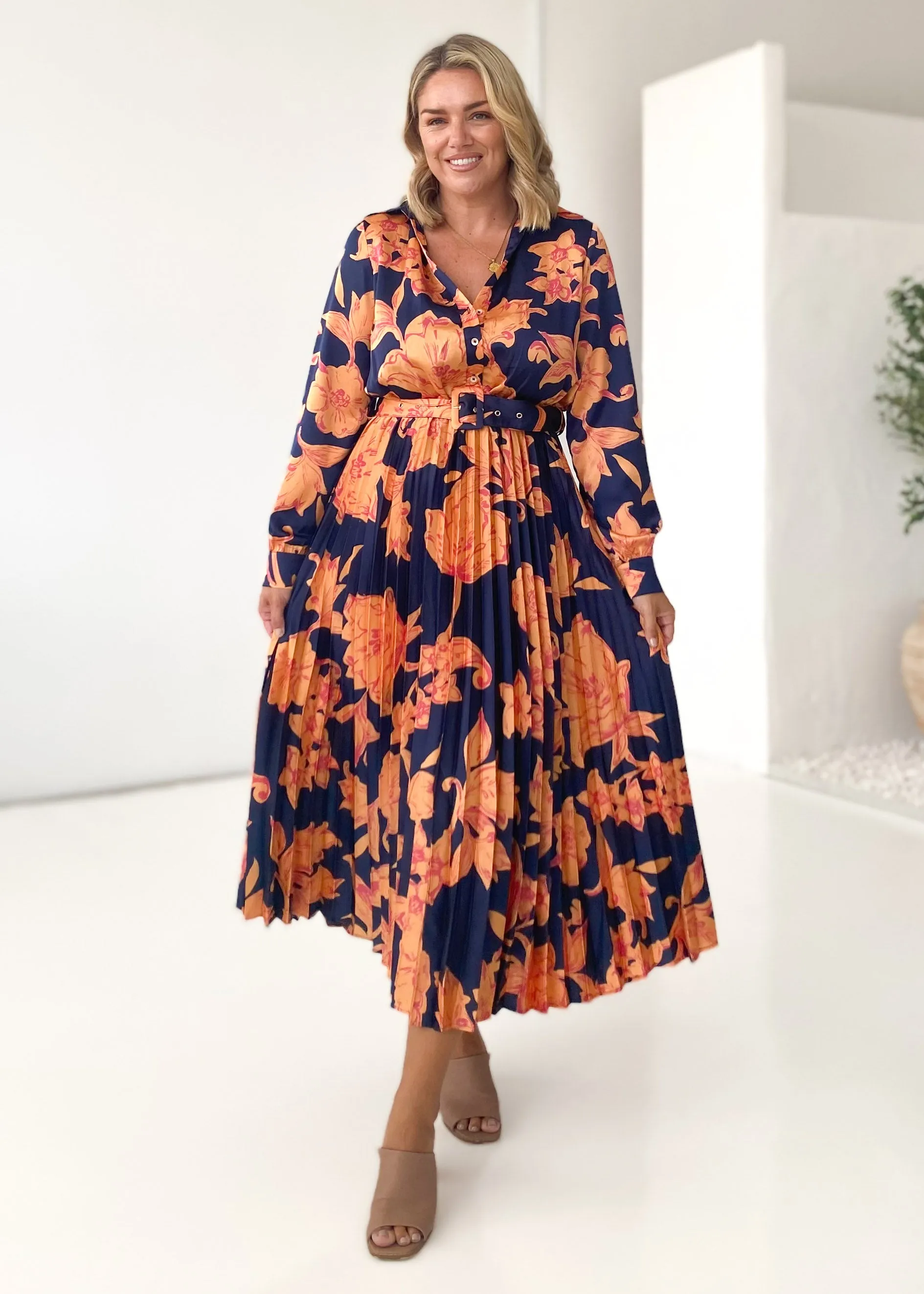 Cardra Midi Dress - Midnight Amber sold by Gingham & Heels product image thumbnail 4