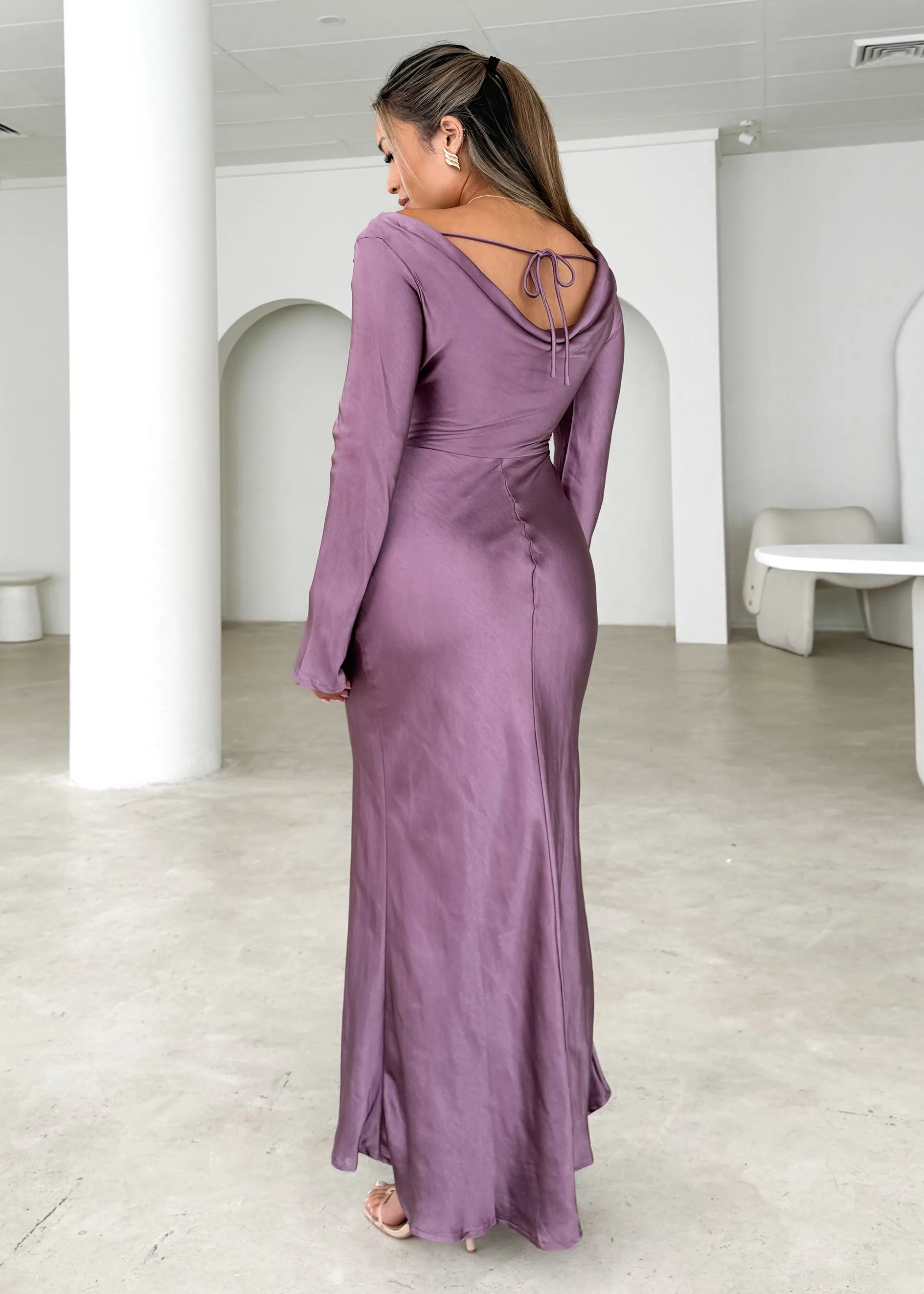 Laxrra Midi Dress - Grape sold by Gingham & Heels product image thumbnail 2