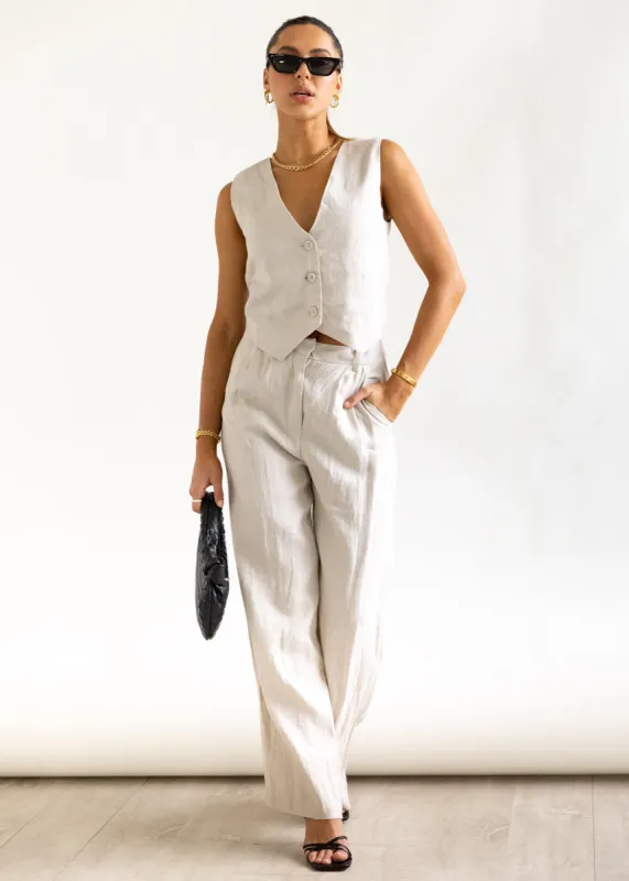 Meivi Linen Top - Oatmeal sold by Gingham & Heels