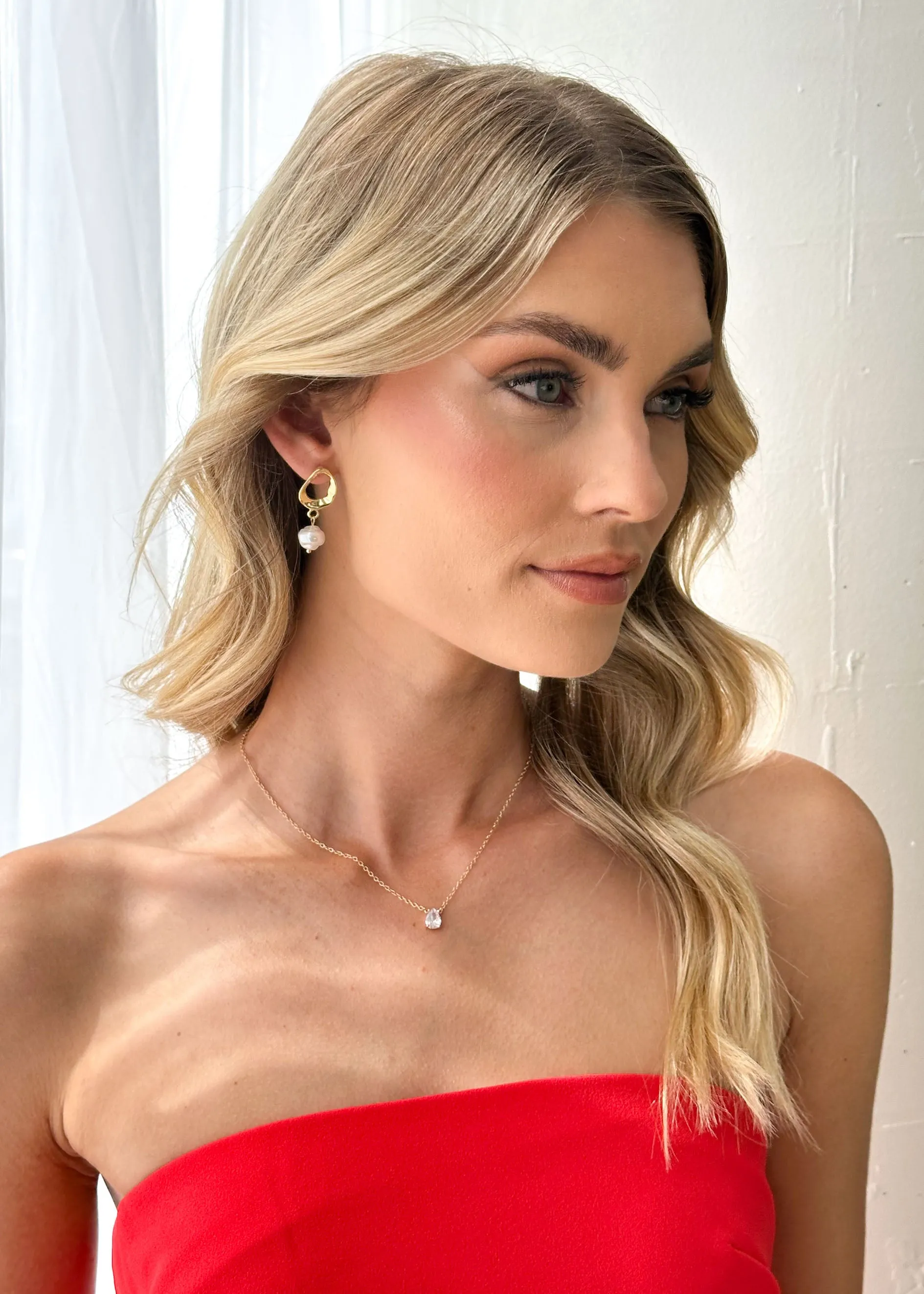 Yelina Pearl Earrings - Gold sold by Gingham & Heels product image thumbnail 4