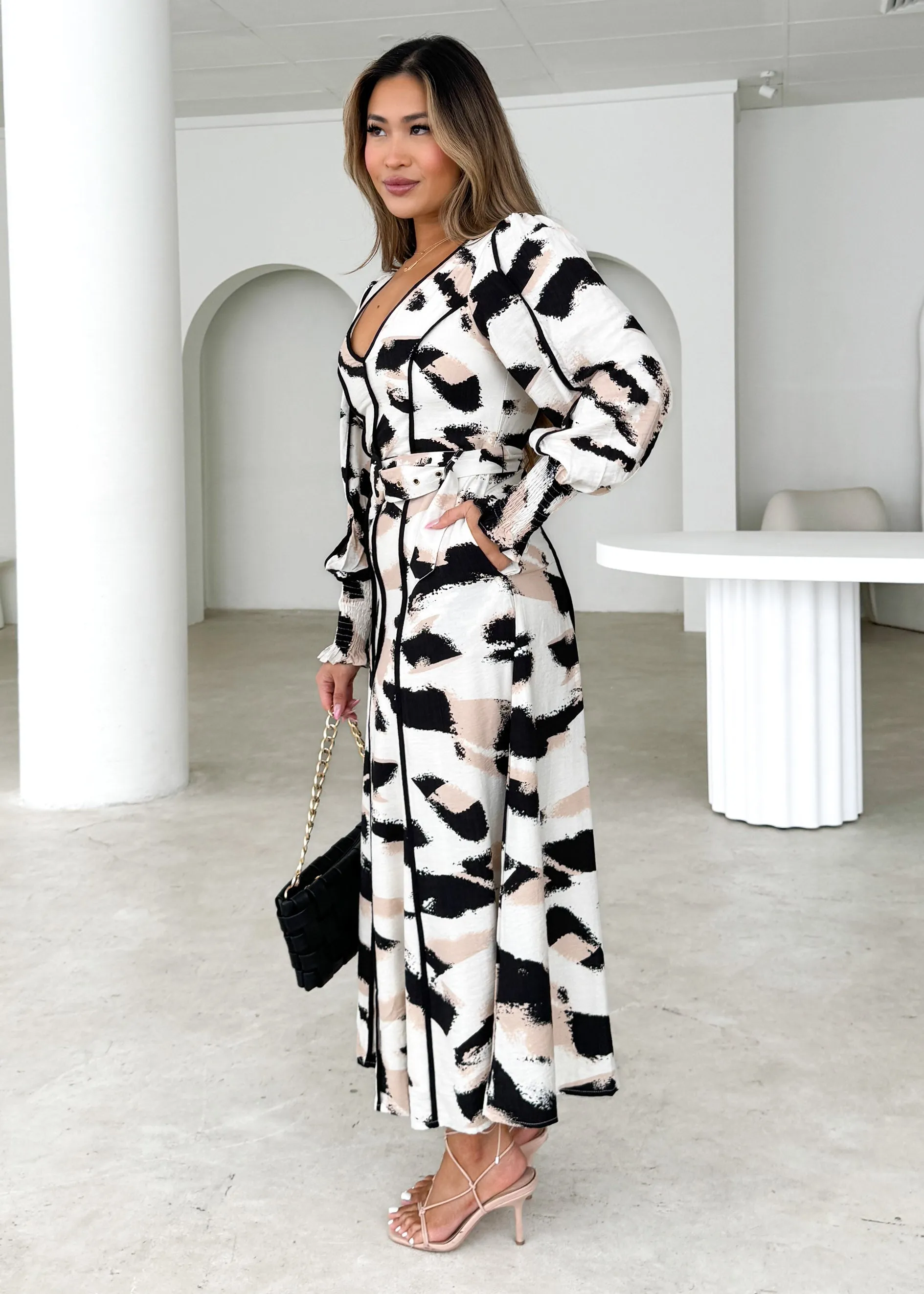 Mimska Midi Dress - Beige Abstract sold by Gingham & Heels product image thumbnail 3