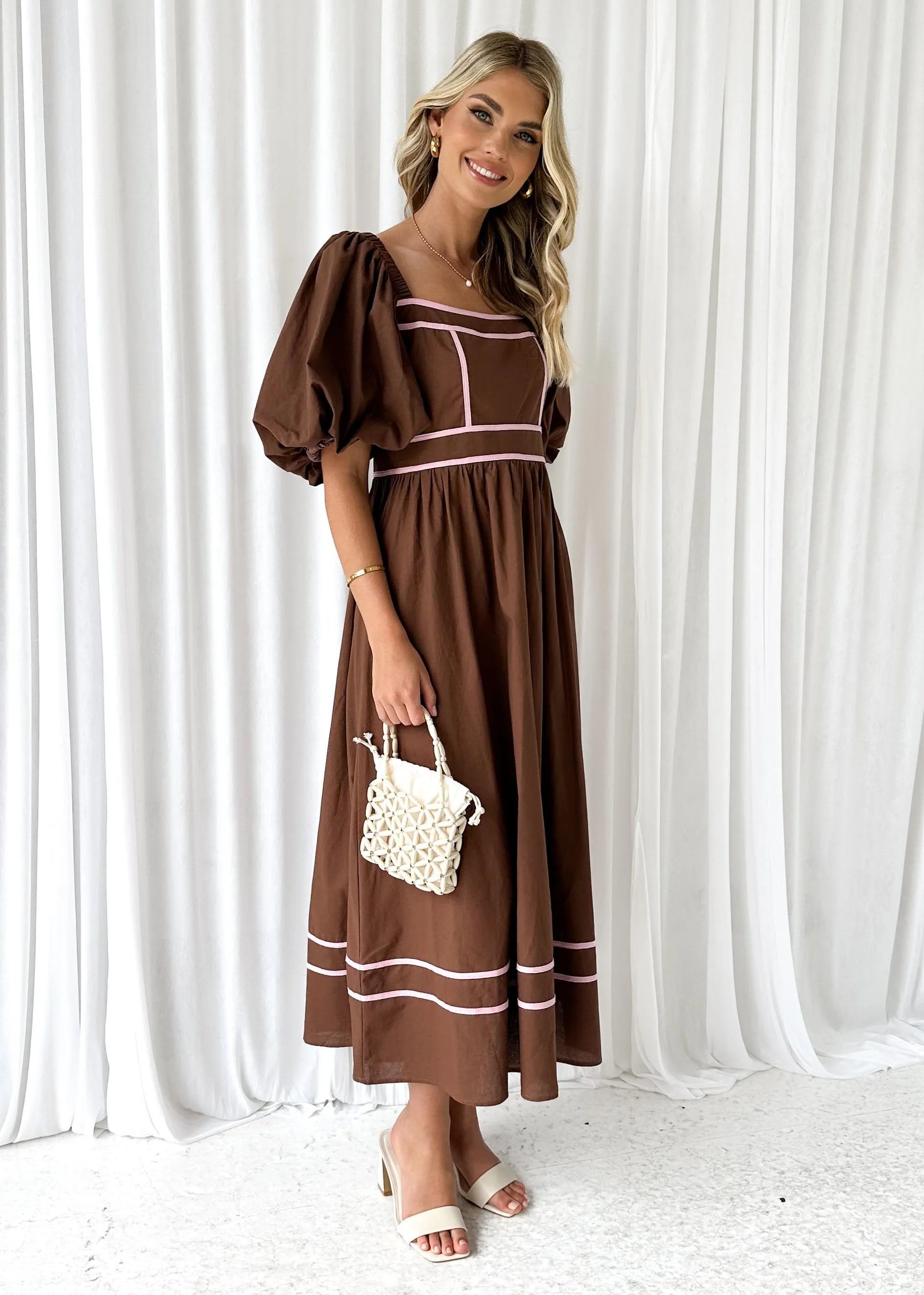 Geelo Midi Dress - Chocolate sold by Gingham & Heels product image thumbnail 4