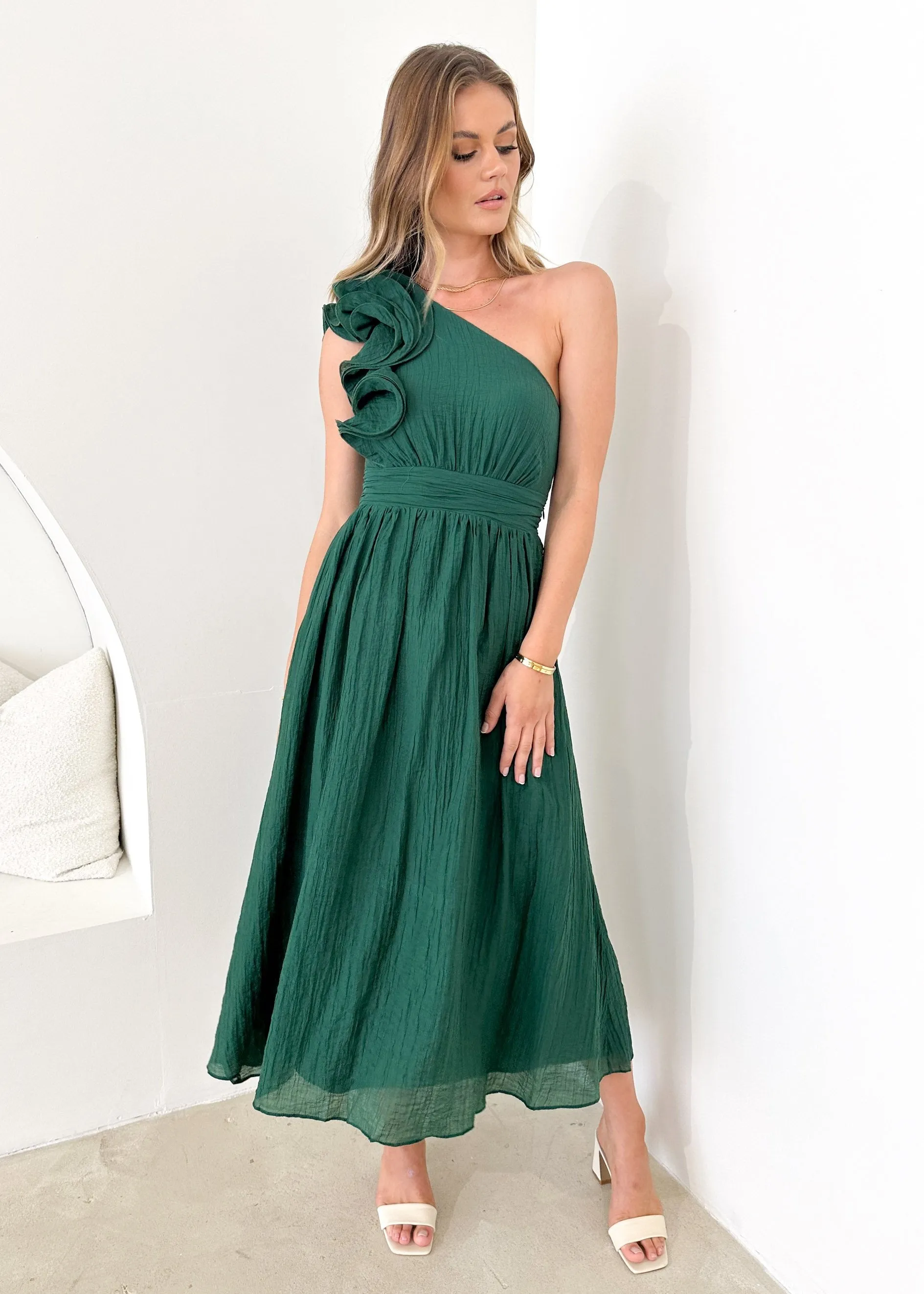 Iksie One Shoulder Maxi Dress - Emerald sold by Gingham & Heels product image thumbnail 3