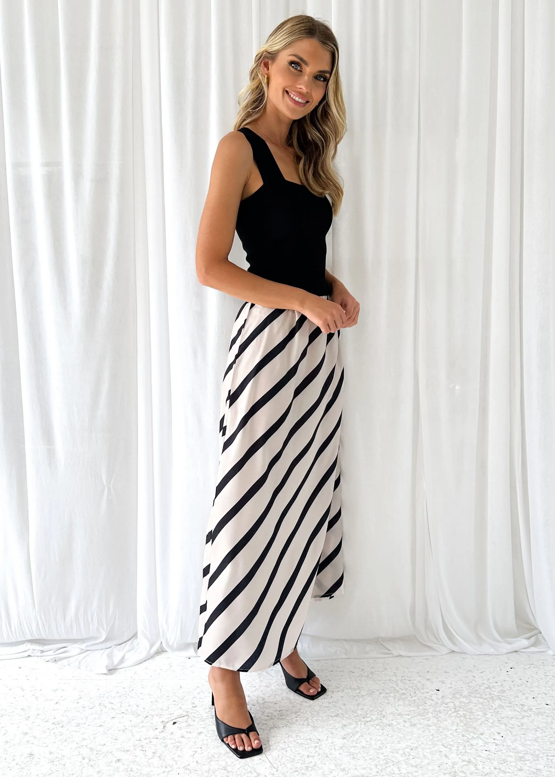 Rourie Crop Top - Black sold by Gingham & Heels product image thumbnail 4