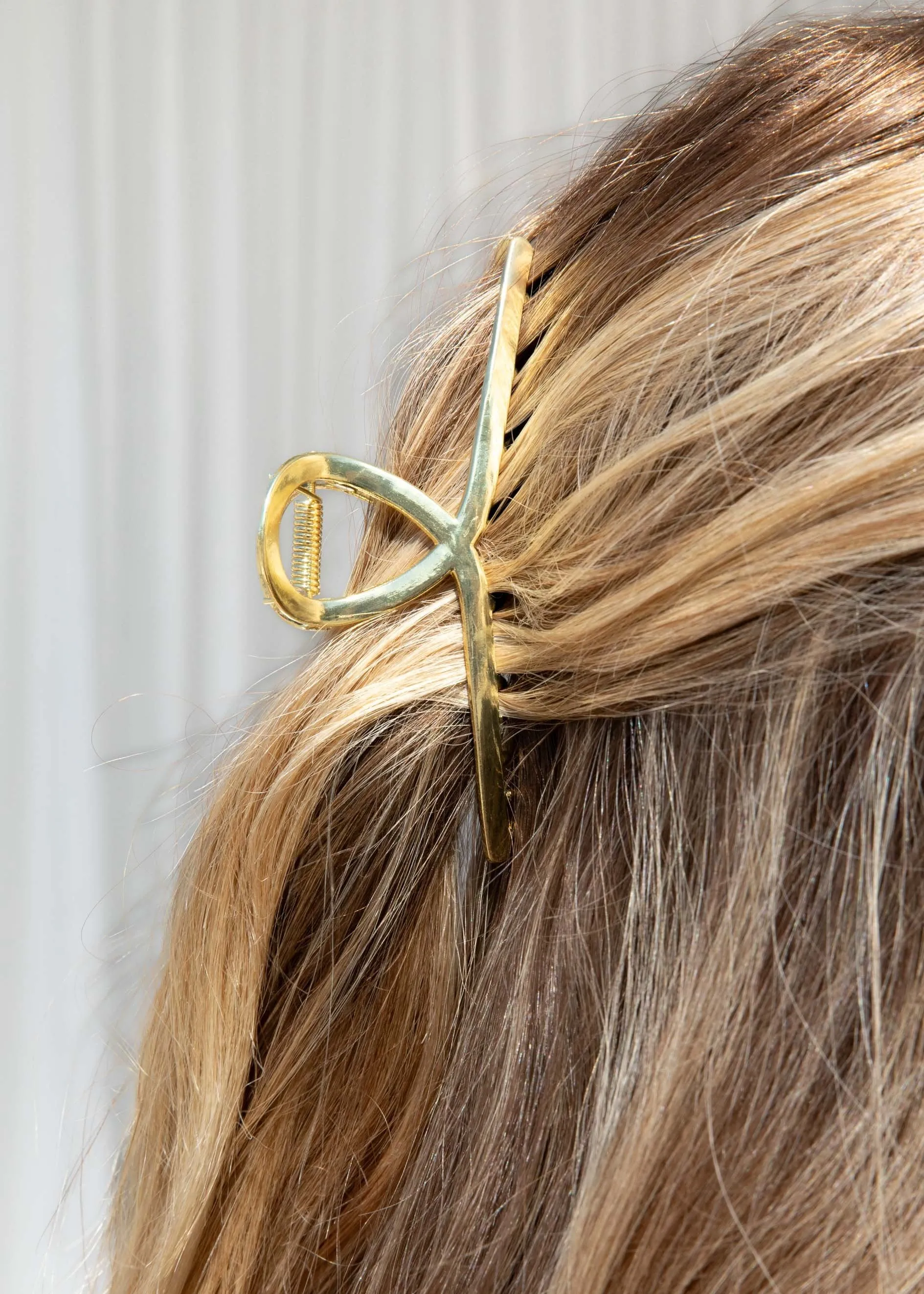 Yalda Claw Clip - Gold sold by Gingham & Heels product image thumbnail 2