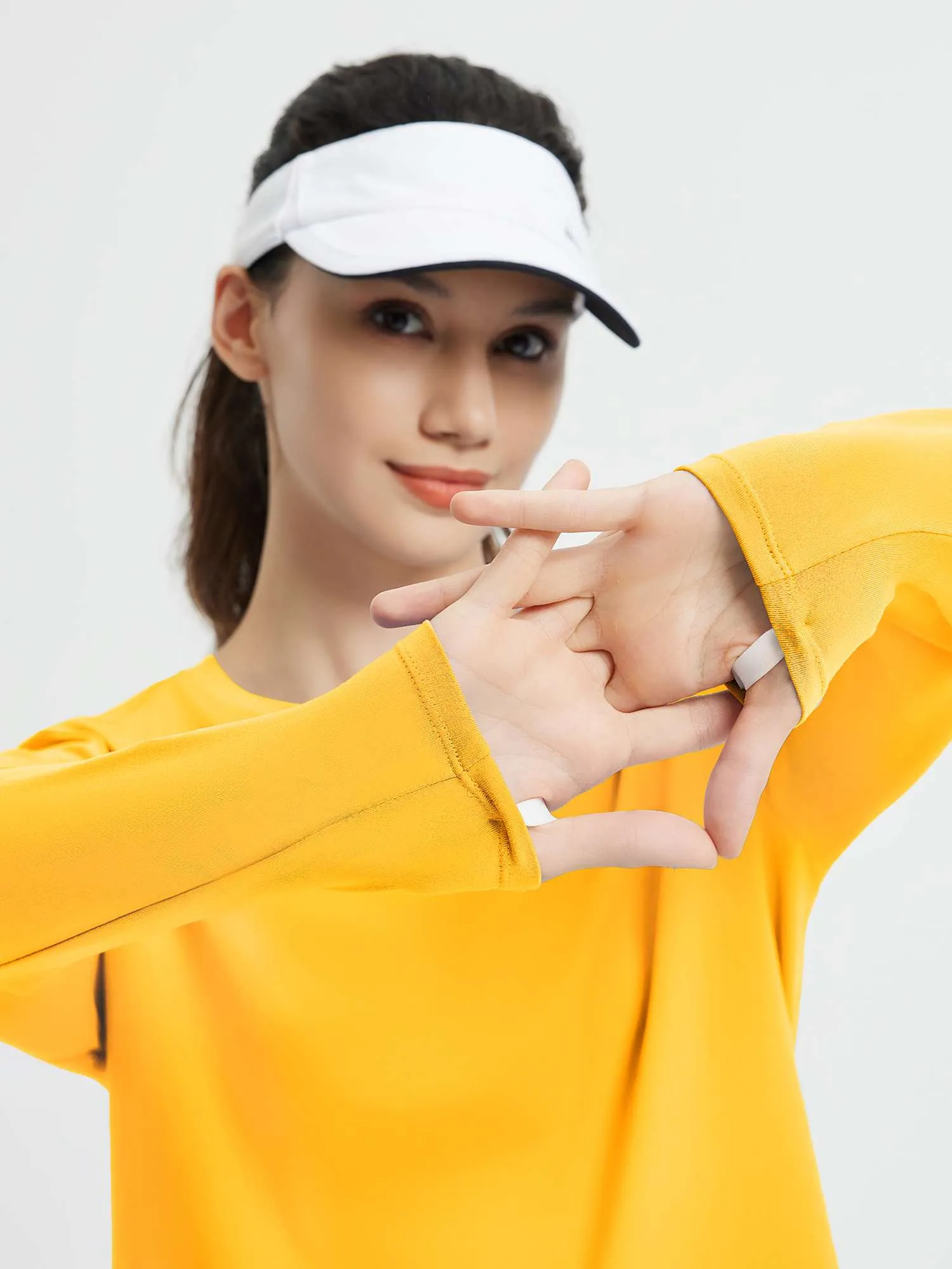 Running Cross Hem Long-Sleeve T-Shirt sold by Baleaf product image thumbnail 4