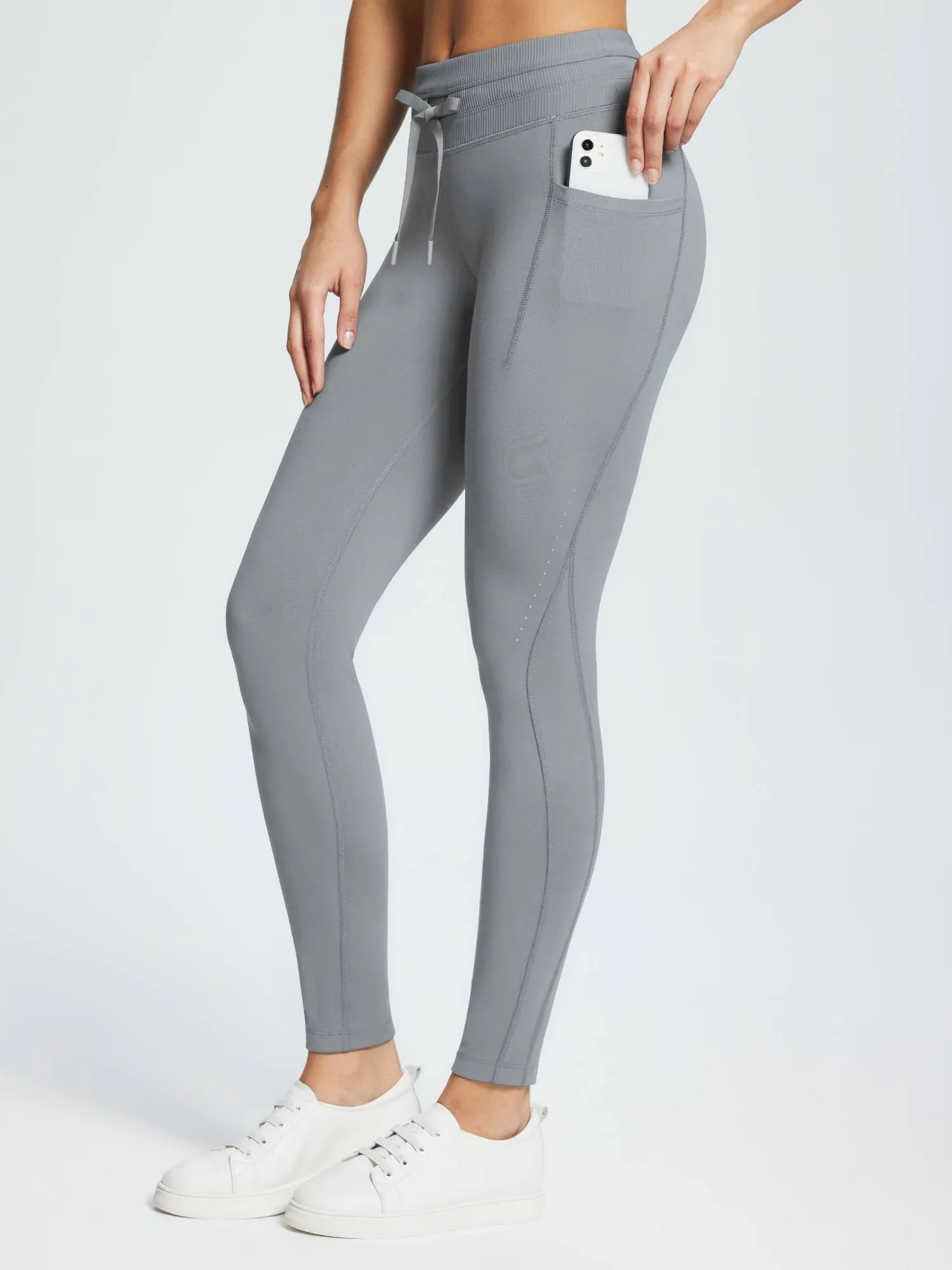 Water-Resistant 3/4 Thermal Ski Leggings sold by Baleaf product image thumbnail 3