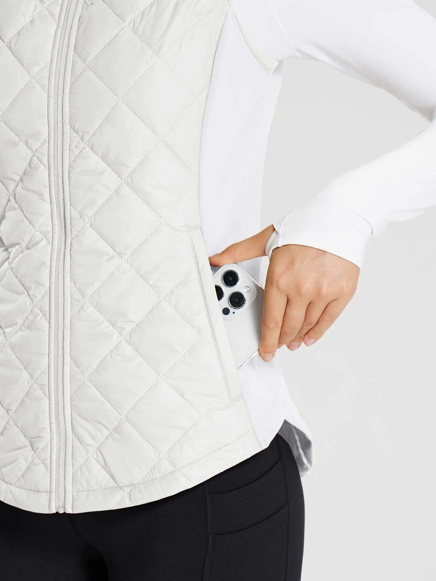 Women's Quilted Insulated Golf Vest sold by Baleaf product image thumbnail 3