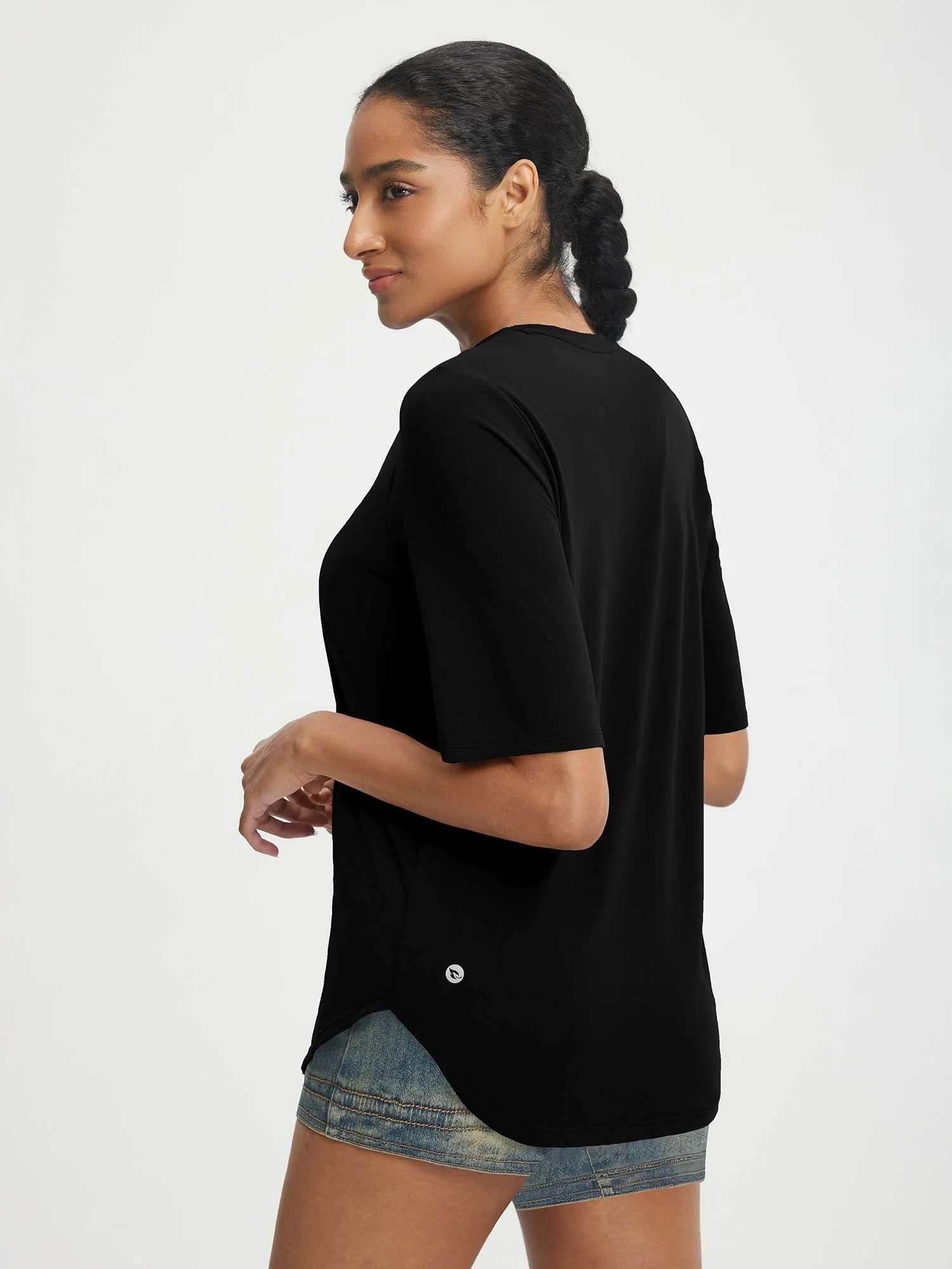 Baleaf UPF 50+ V Neck Half Sleeve Athletic Shirt sold by Baleaf product image thumbnail 4