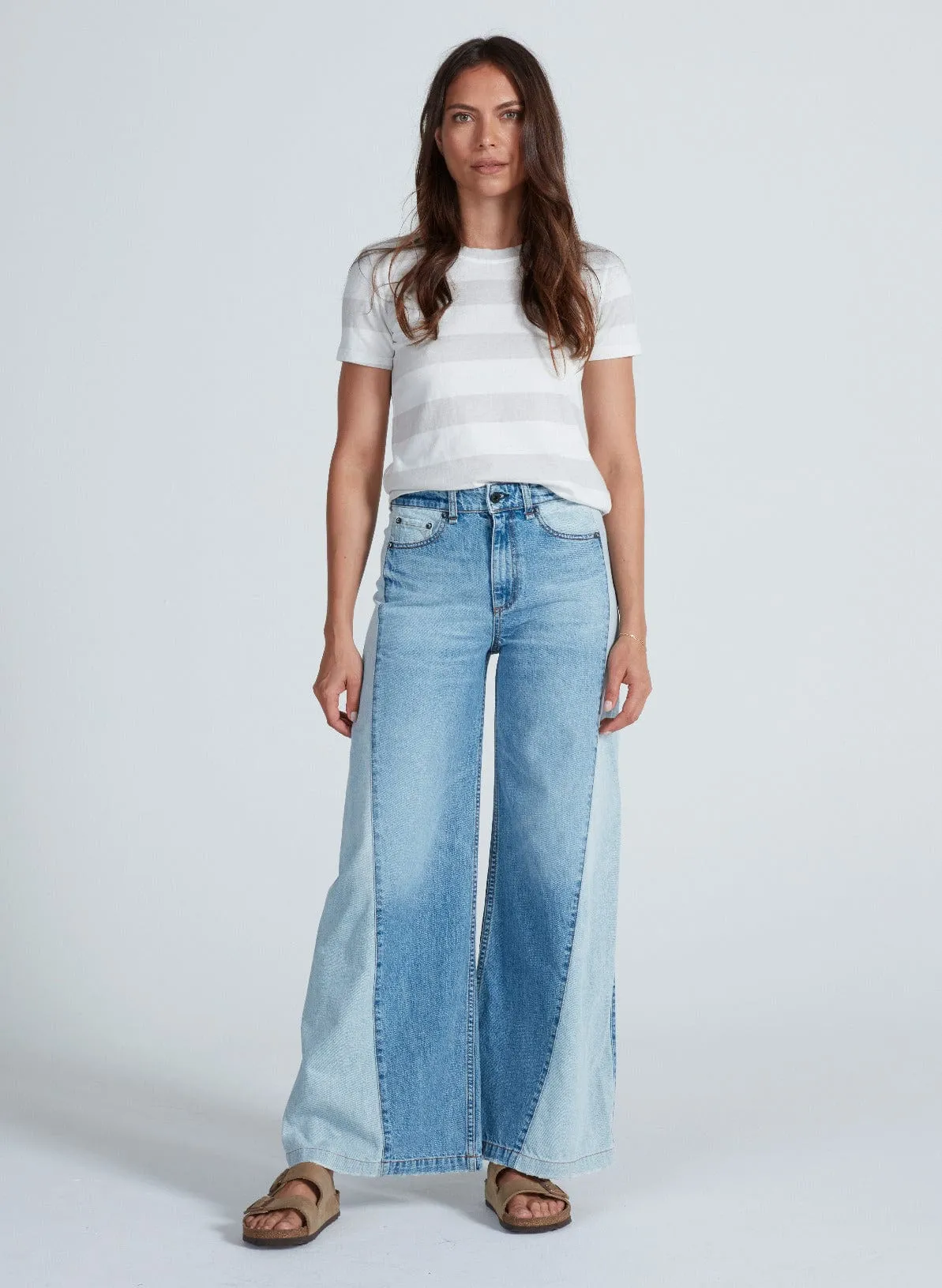 Barcelona sold by ASKK NY product image thumbnail 5