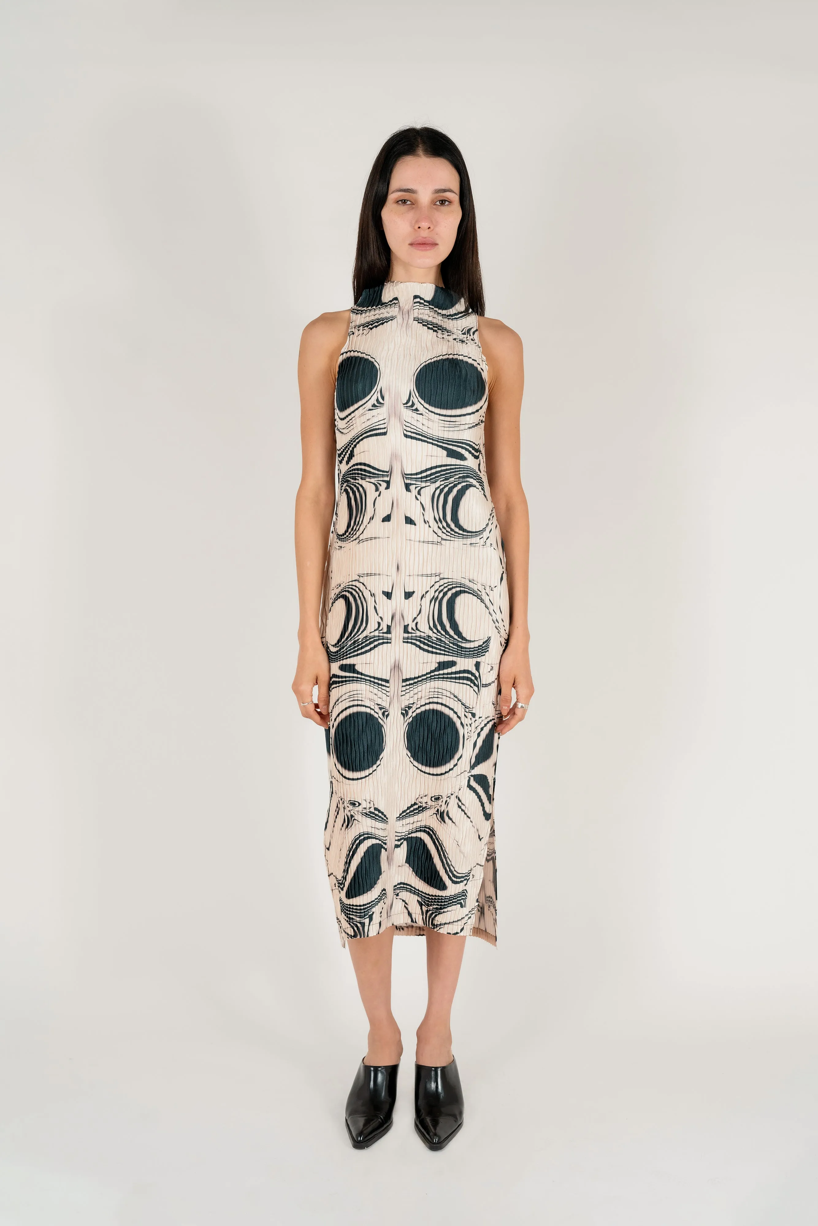 WAVE TANK DRESS / FW25 sold by Nin Studio product image thumbnail 5