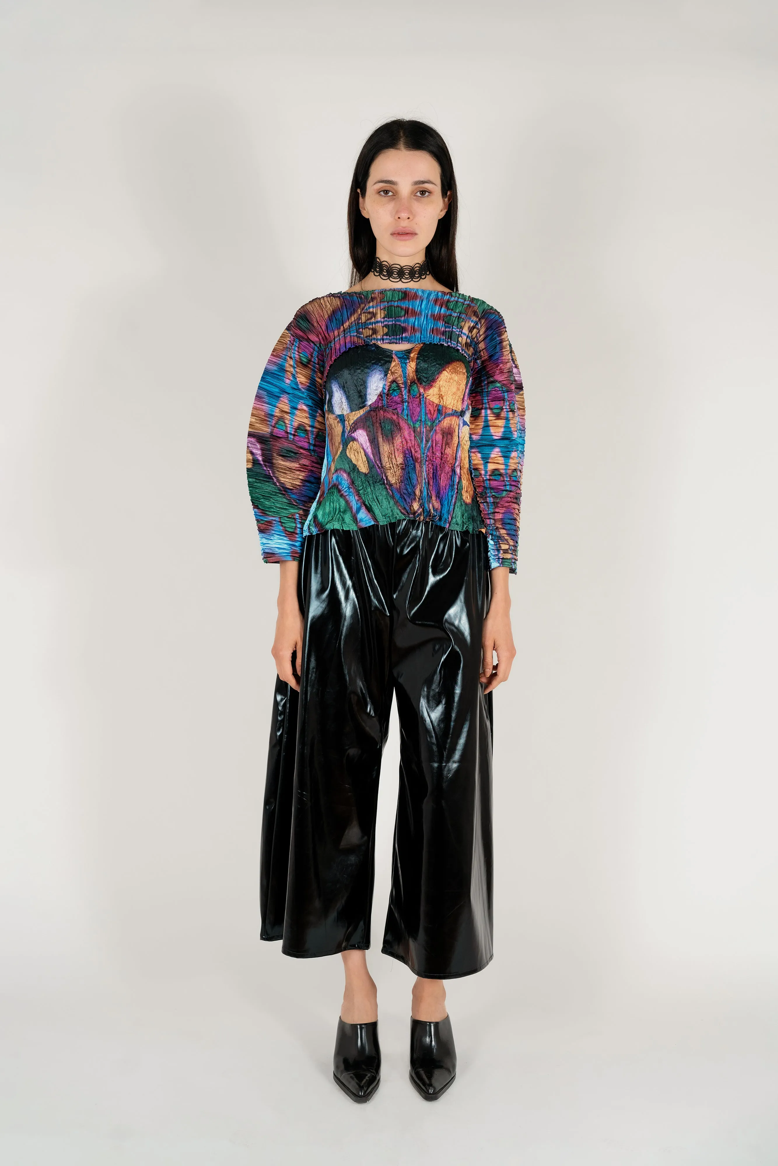 CHI TOP / FW25 sold by Nin Studio product image thumbnail 3