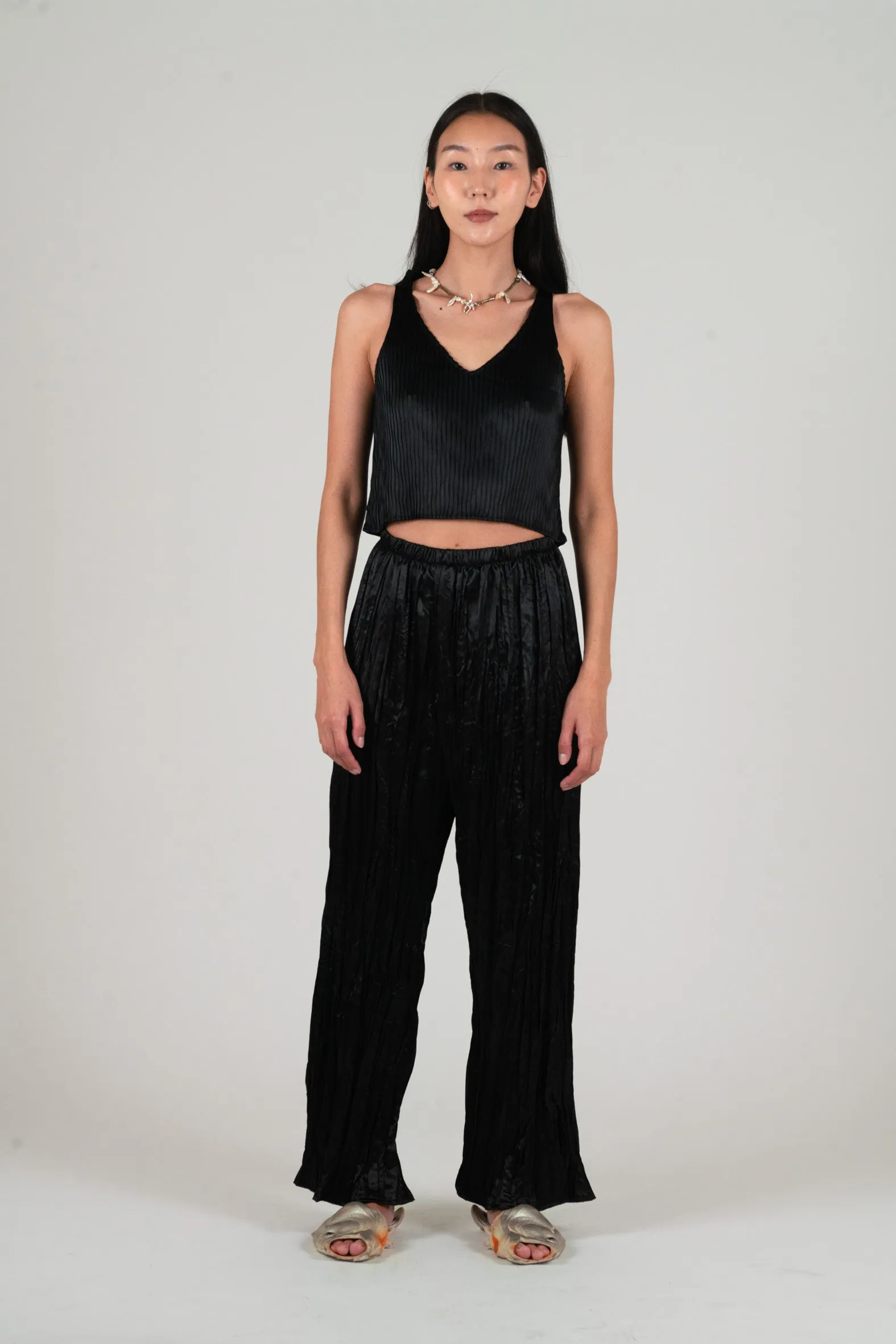 LOW TANK SS25 sold by Nin Studio product image thumbnail 2