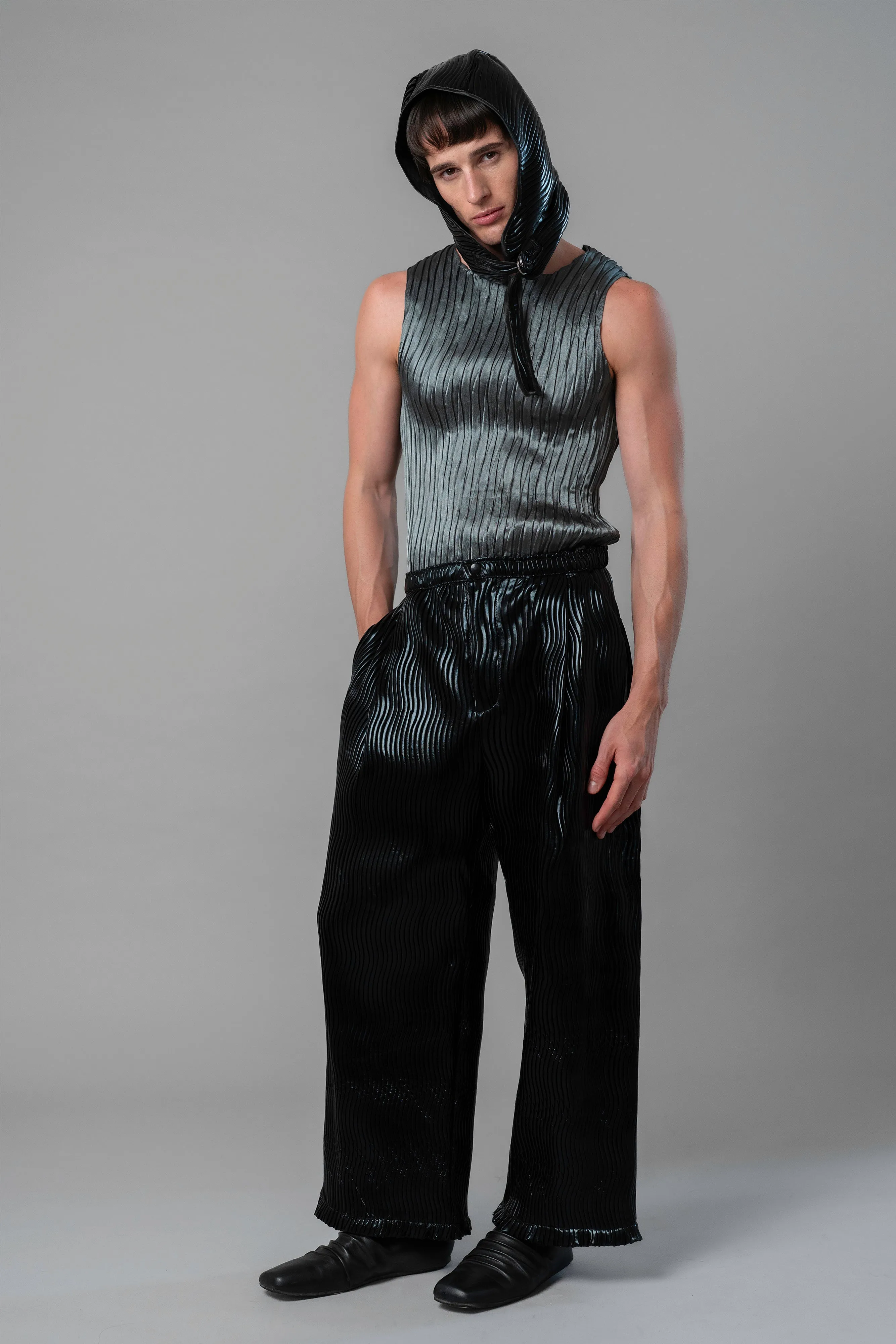 SPACE TANK / FW25 sold by Nin Studio product image thumbnail 2
