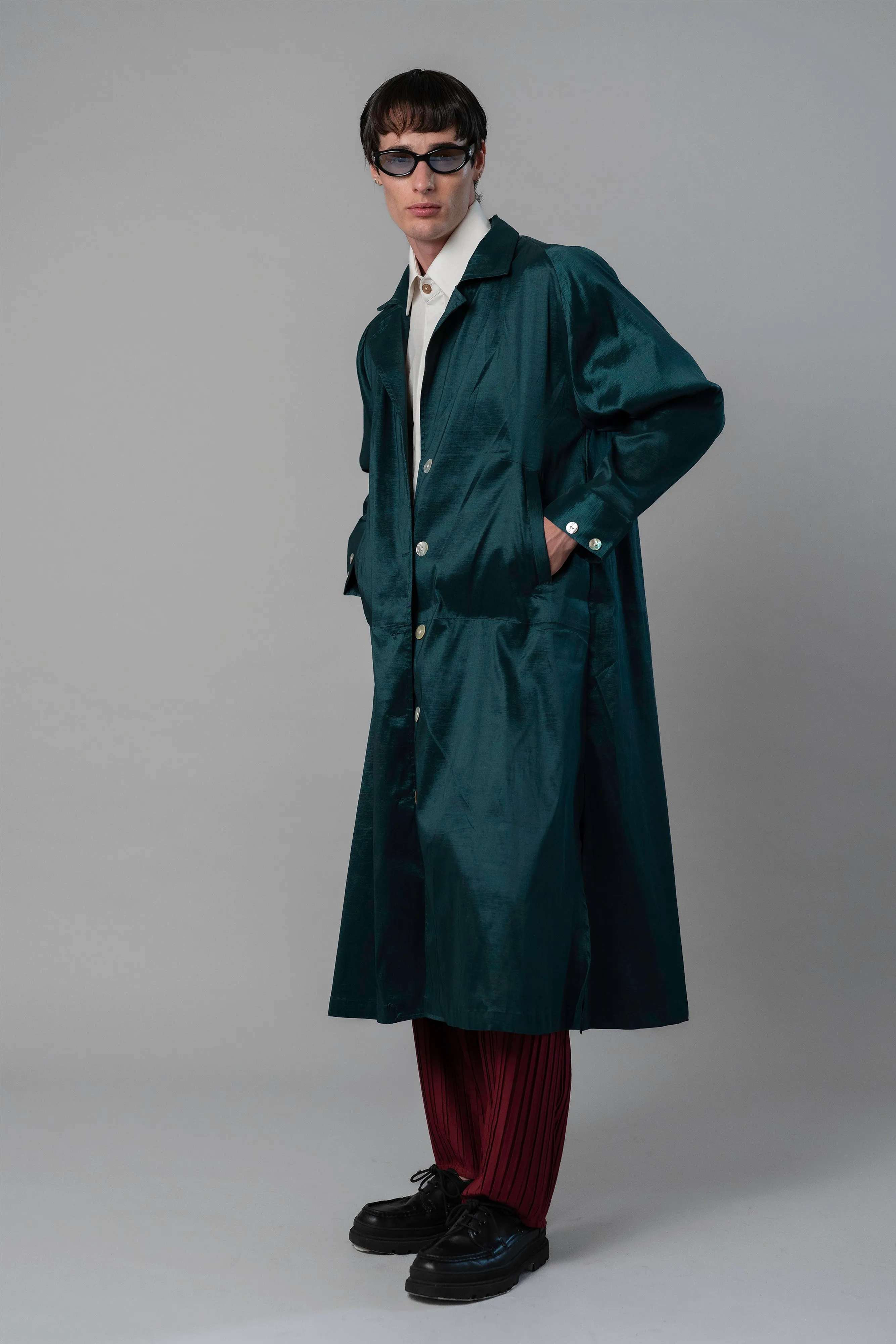PLIER TRENCH sold by Nin Studio