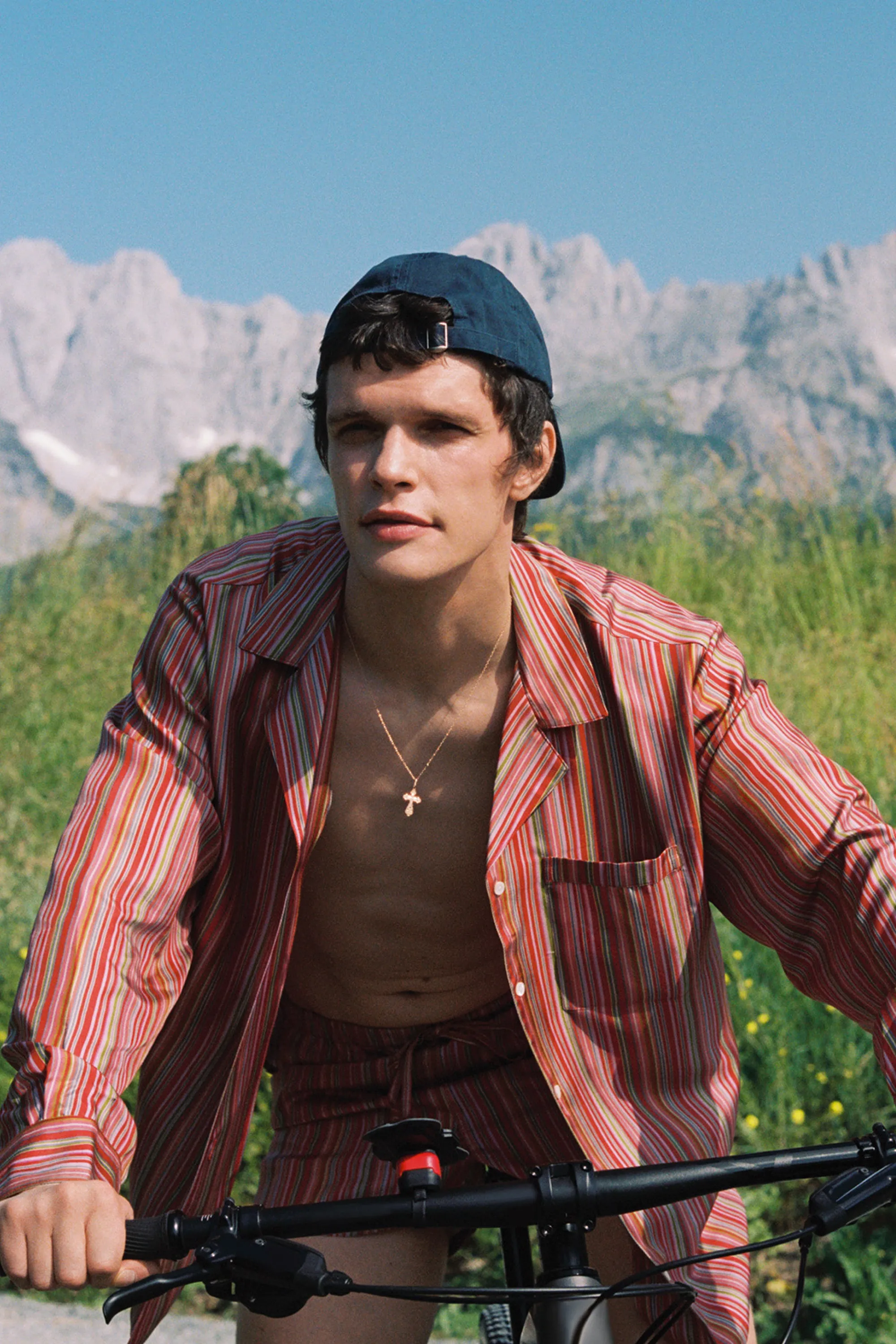 The Notched Collar Shirt, Silk Twill sold by Comme Si product image thumbnail 2