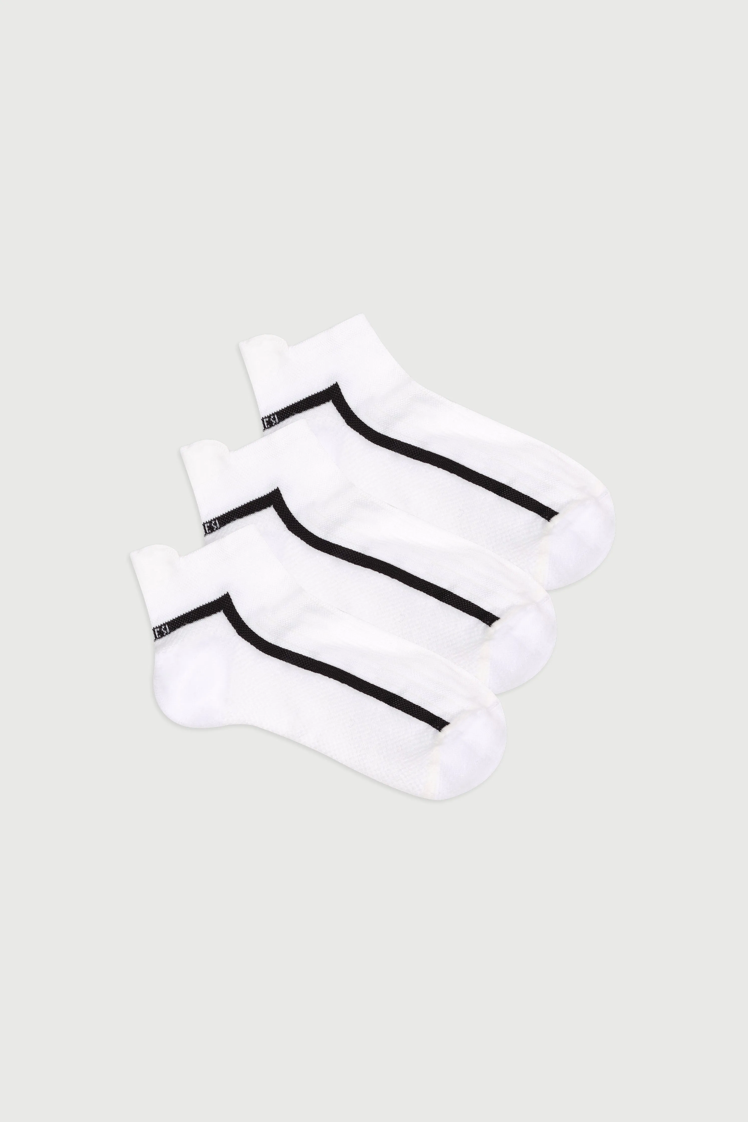 The Running Ankle Sock Trio sold by Comme Si product image thumbnail 3
