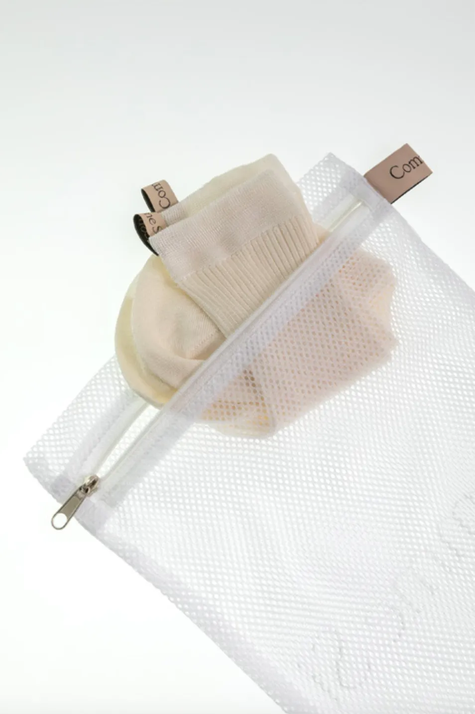 The Sock Laundry Bag sold by Comme Si product image thumbnail 3