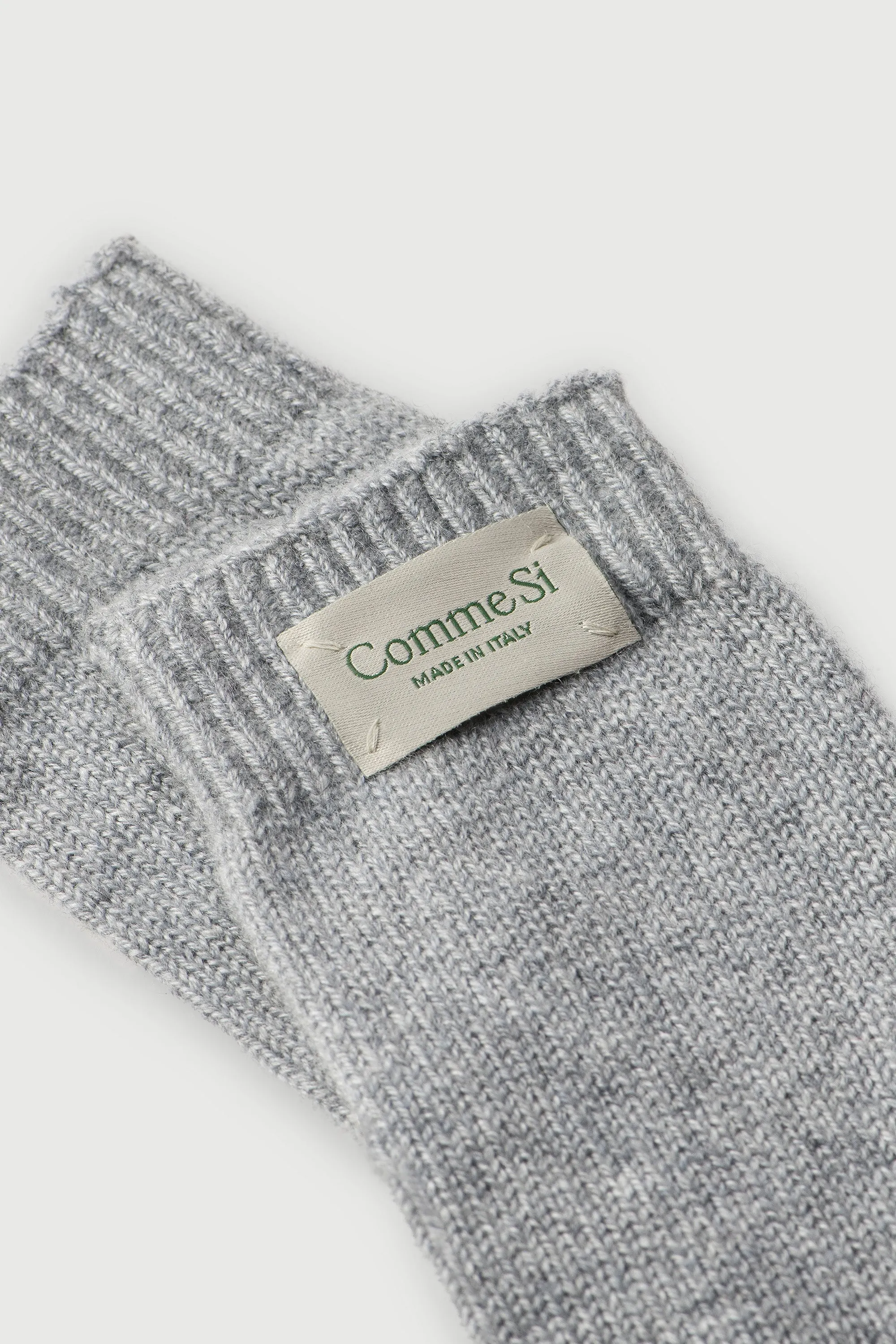 The Cashmere Knit Accessories Set sold by Comme Si product image thumbnail 2