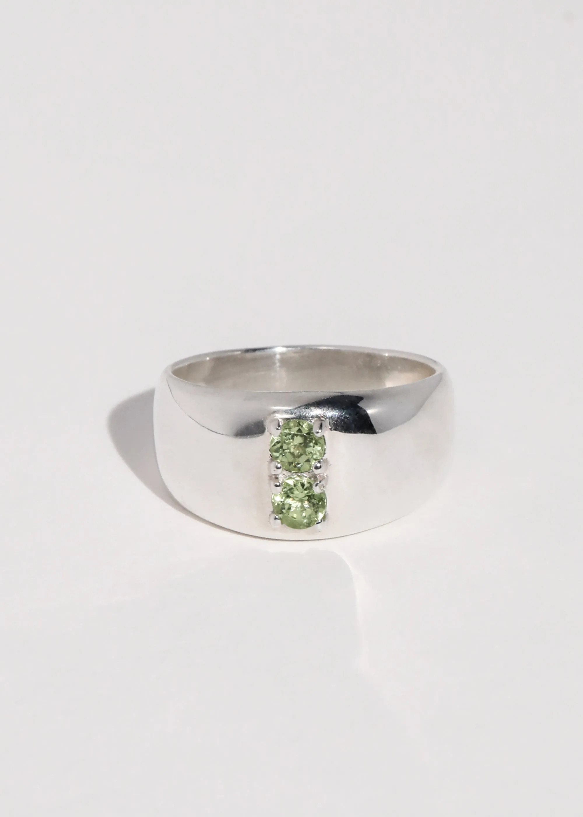 Radio Ring in Sterling Silver - Peridot sold by Mondo Mondo
