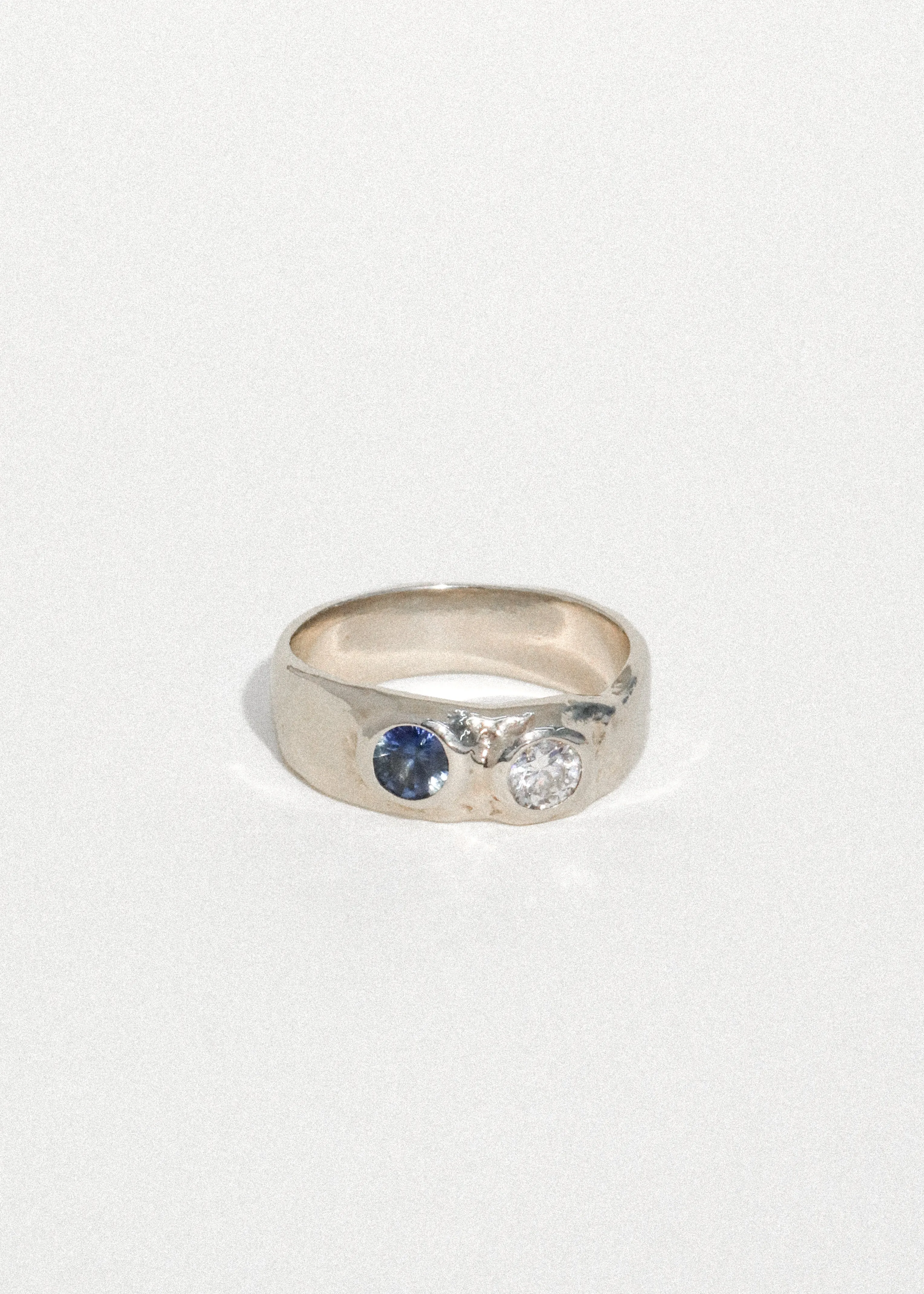 Felt Ring Divine in White Gold - Diamond & Blue Sapphire sold by Mondo Mondo
