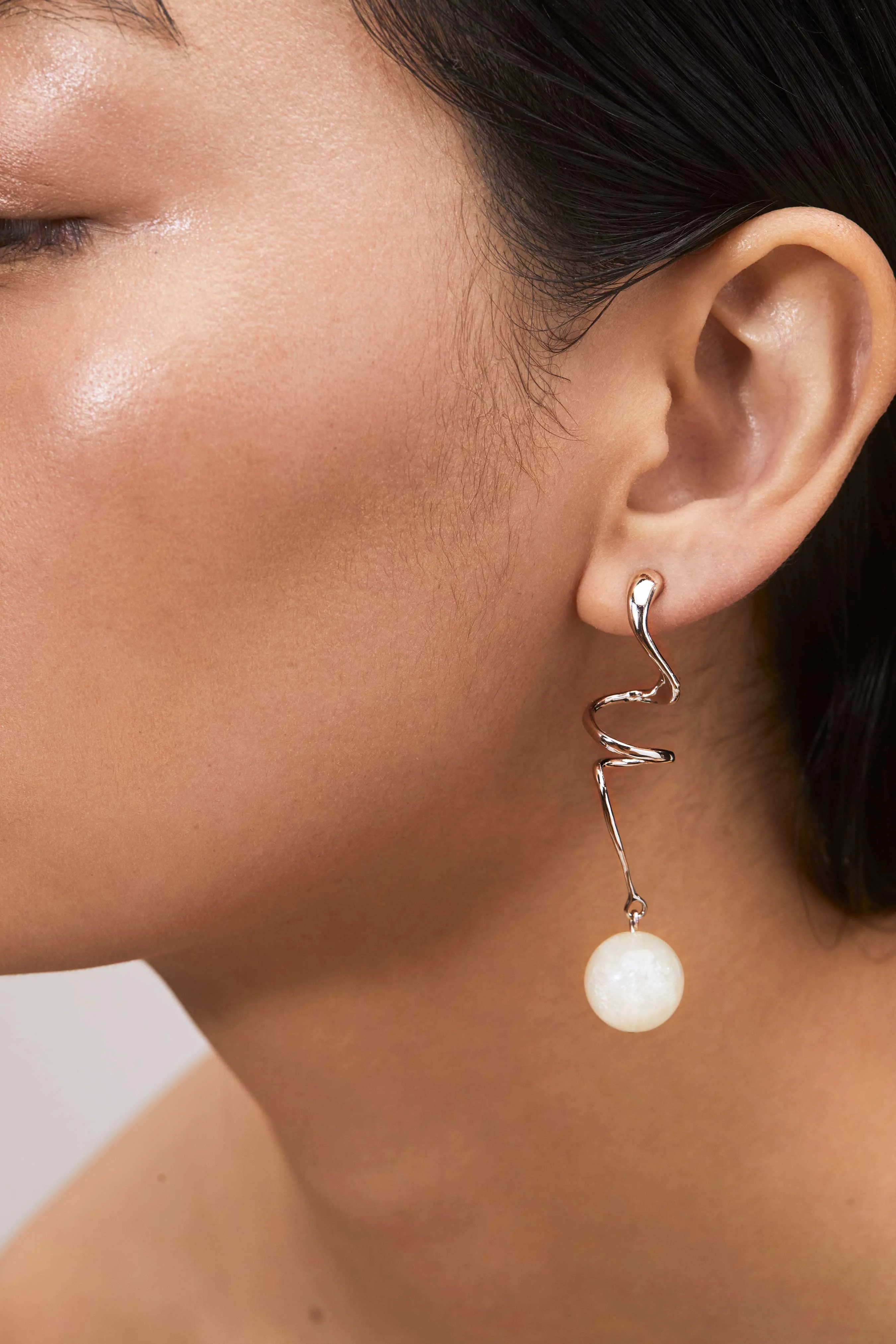 Martini Earring - Kiss sold by Mondo Mondo product image thumbnail 3