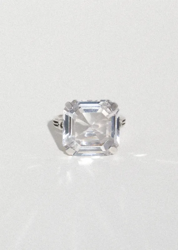 Leroy Ring - Crystal sold by Mondo Mondo