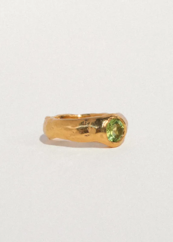 Zap Ring in Gold Vermeil - Peridot made by Mondo Mondo