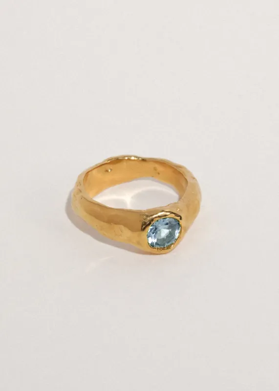 Zap Ring in Gold Vermeil - Blue Topaz made by Mondo Mondo