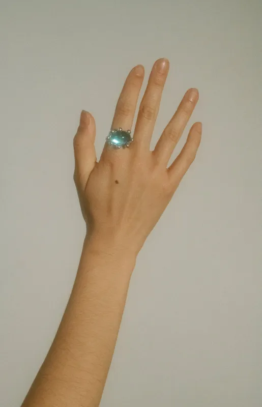 Archive Diva Ring in Sterling Silver - Aqua made by Mondo Mondo