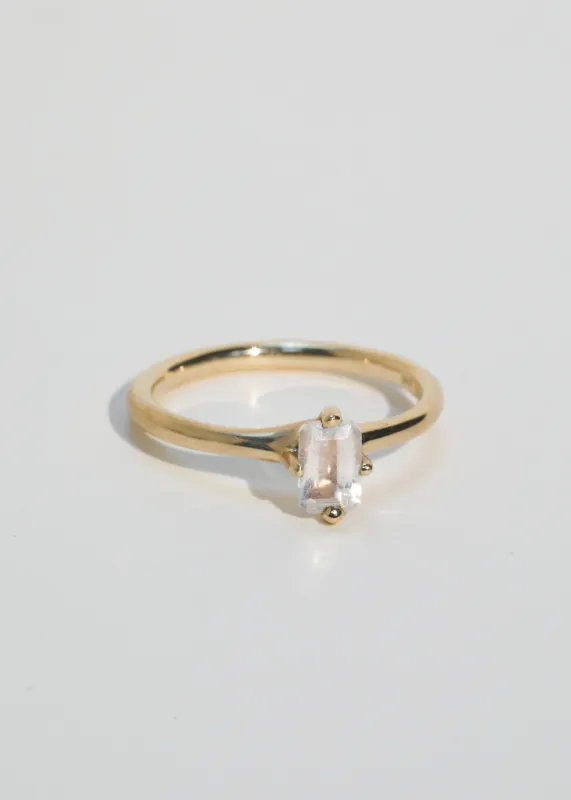 Archive Guinevere Ring - Moonstone made by Mondo Mondo