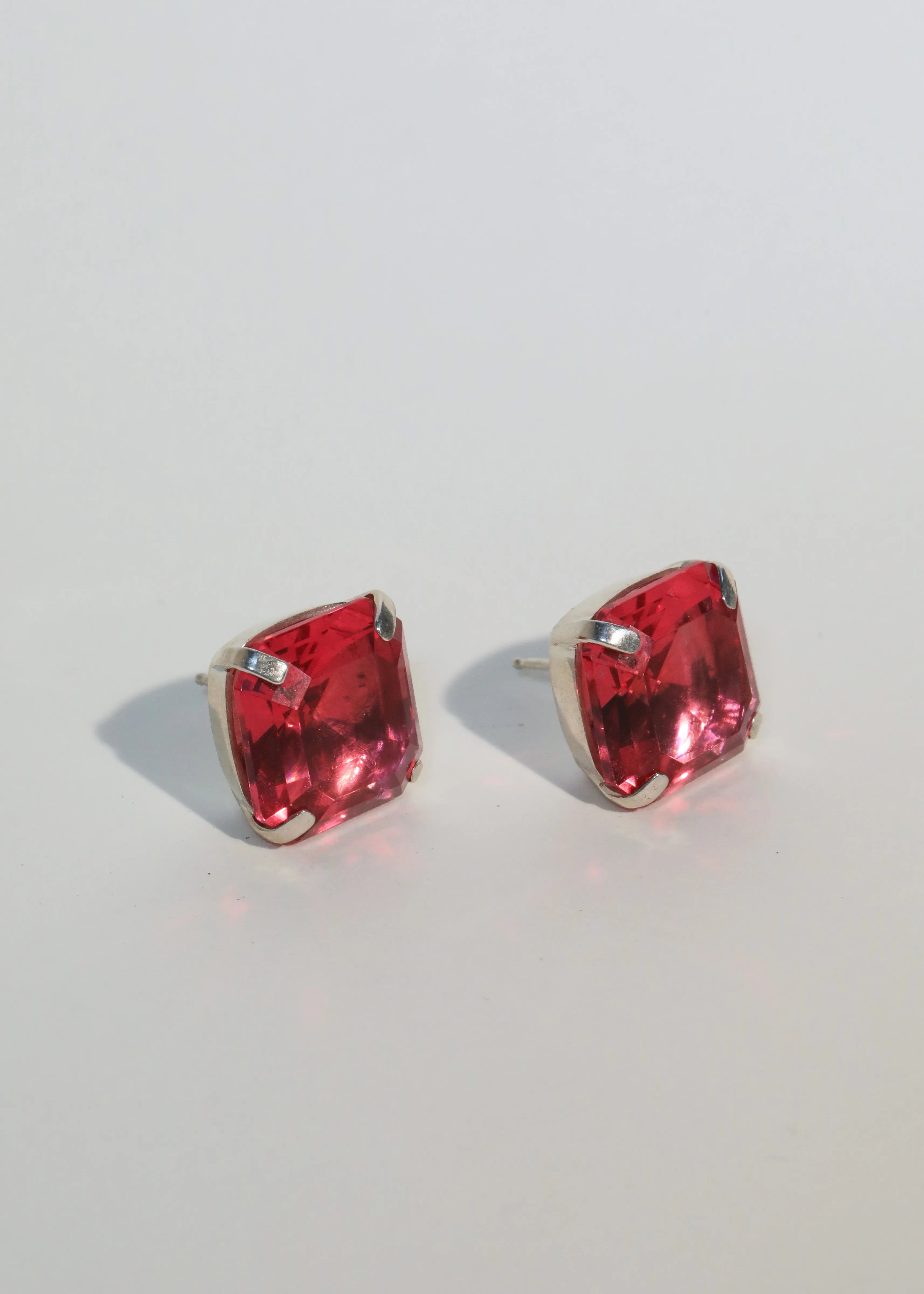 Archive Leroy Earring - Rosa sold by Mondo Mondo