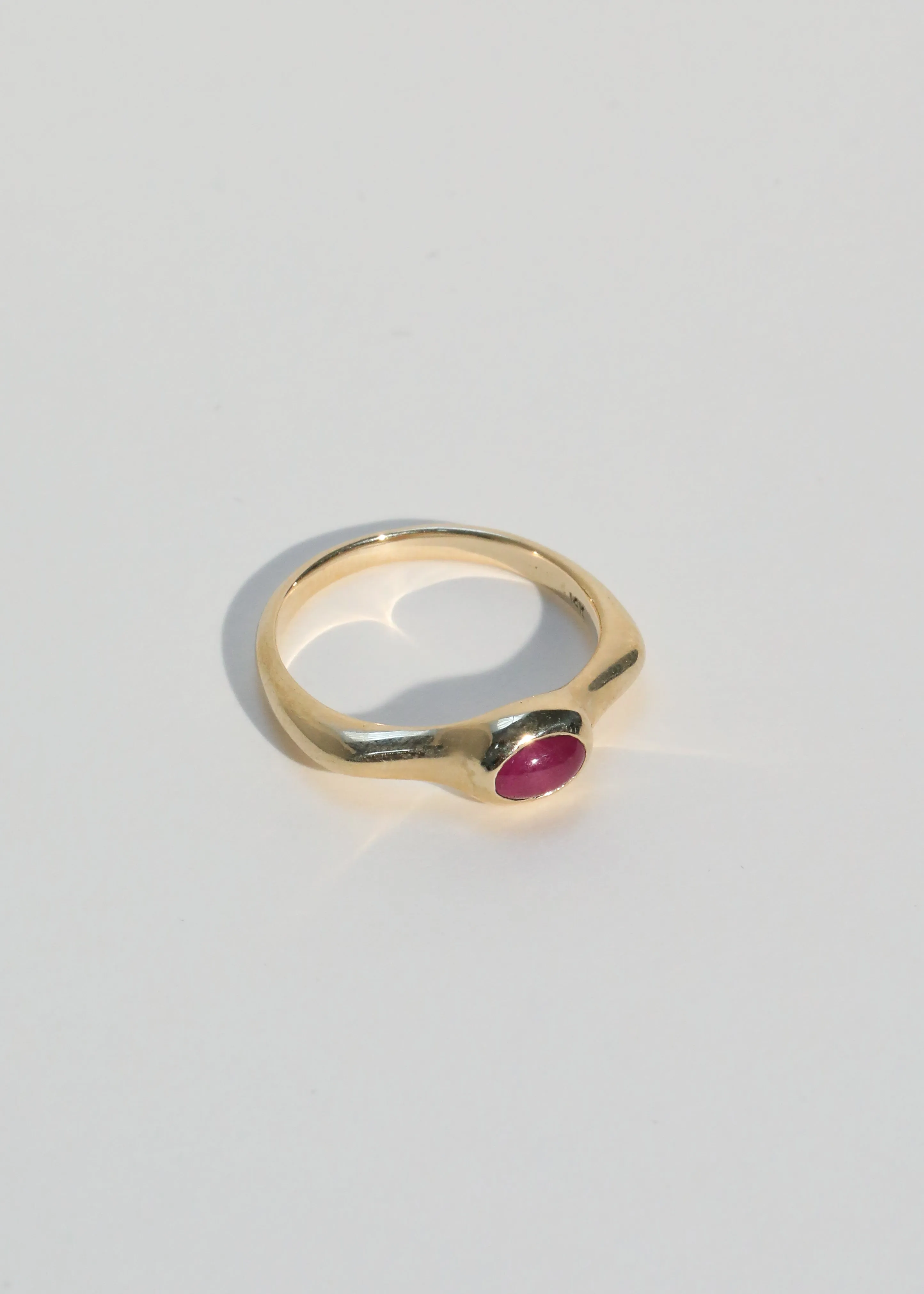Archive Cecil Ring in Gold - Ruby sold by Mondo Mondo