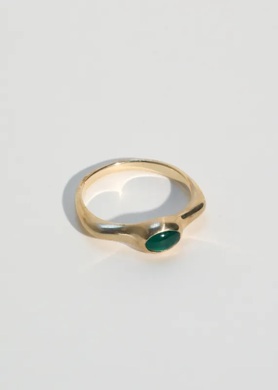 Archive Cecil Ring in Gold - Emerald made by Mondo Mondo