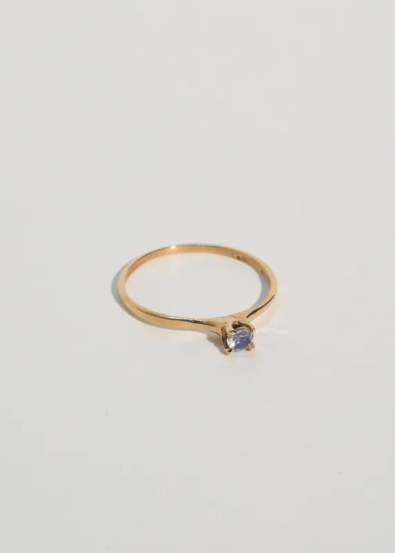Archive Palace Ring - Moonstone made by Mondo Mondo