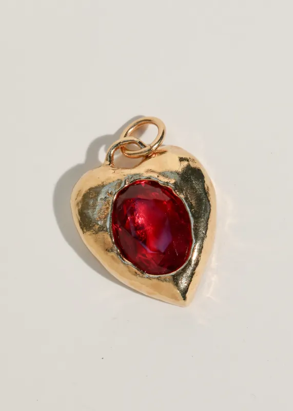 Archive Pacha Charm in Gold - Ruby made by Mondo Mondo