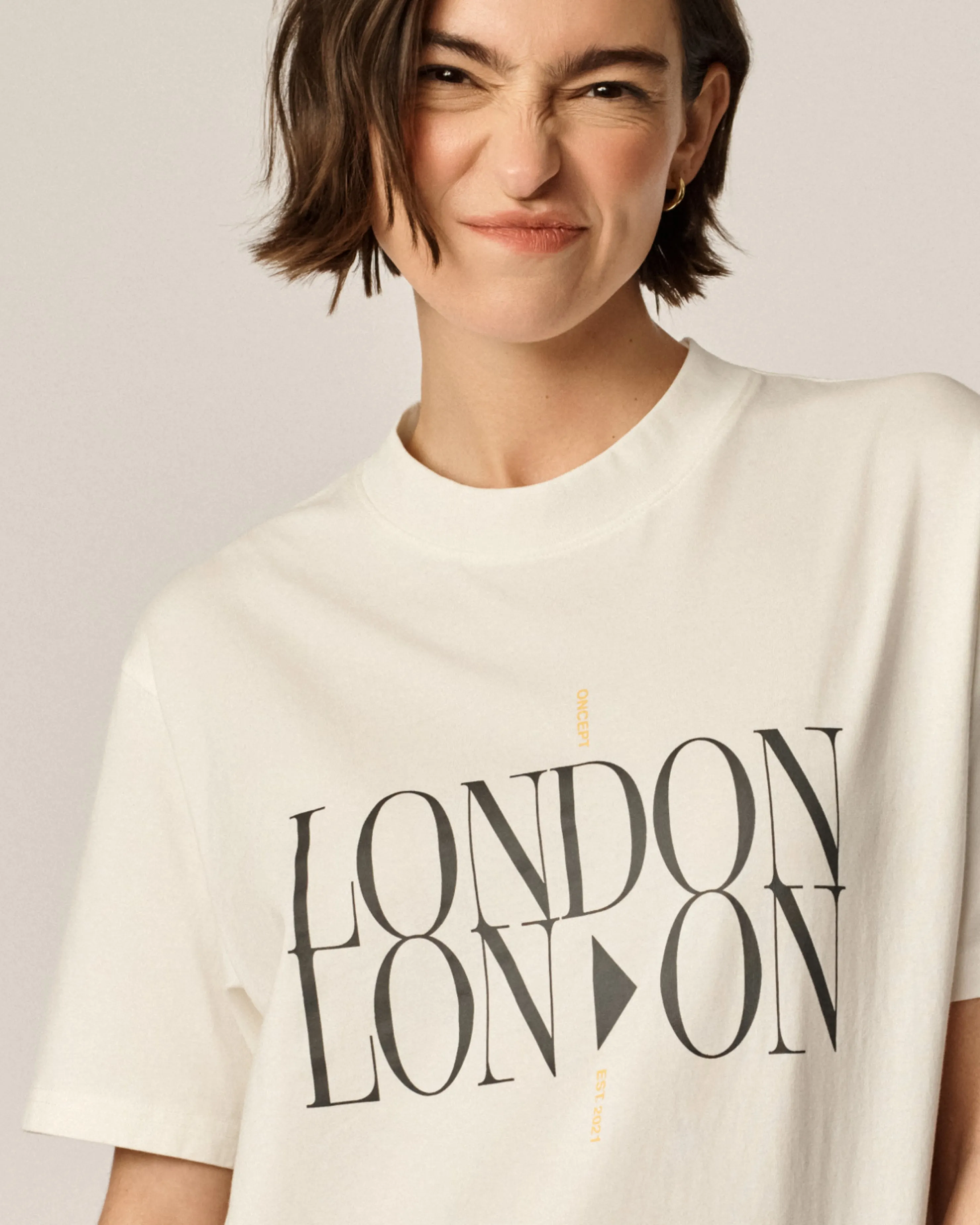 LONDON TEE sold by ONCEPT