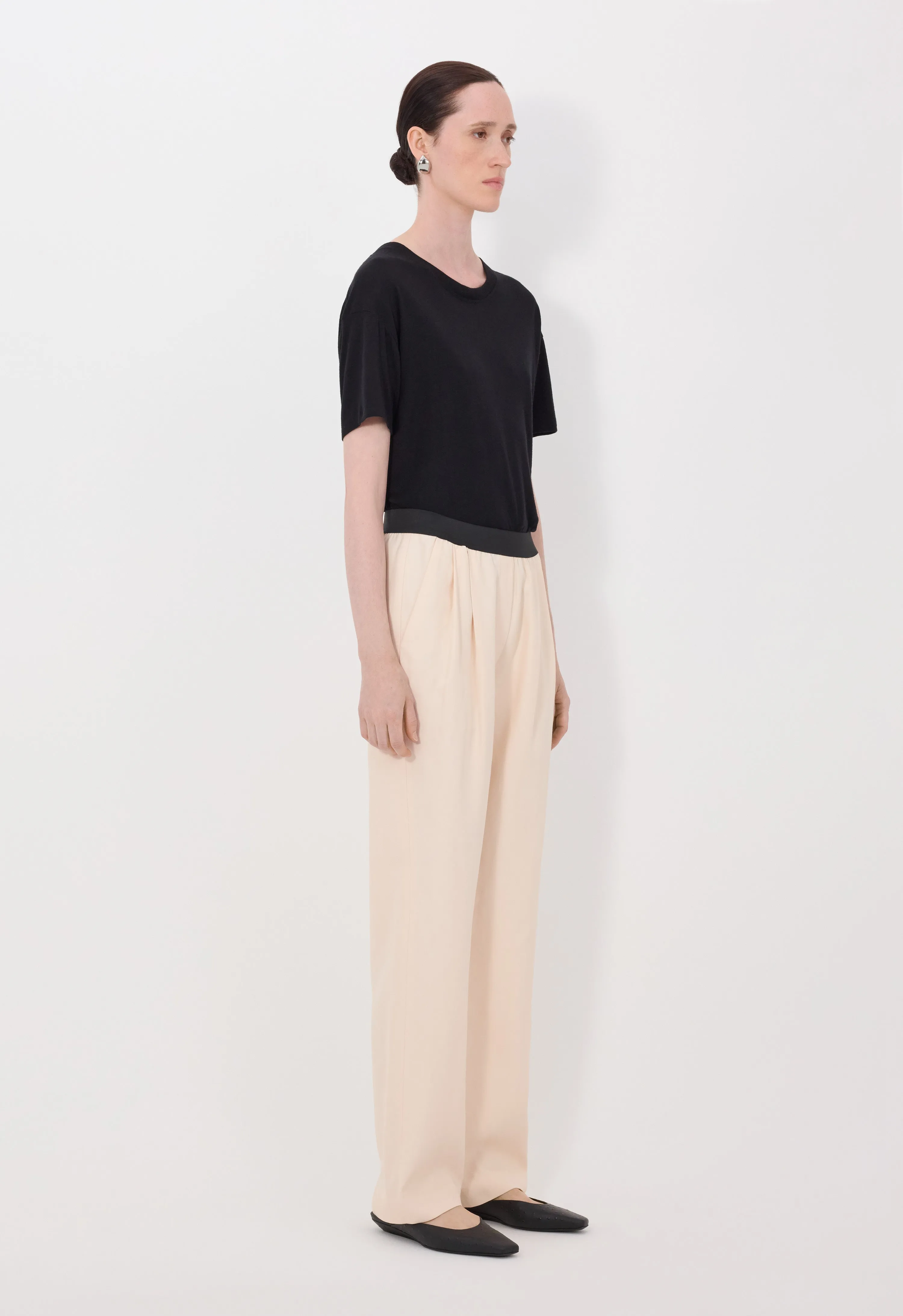 TAKAROA LDS Elasticated waistband trousers sold by Loulou De Saison product image thumbnail 3