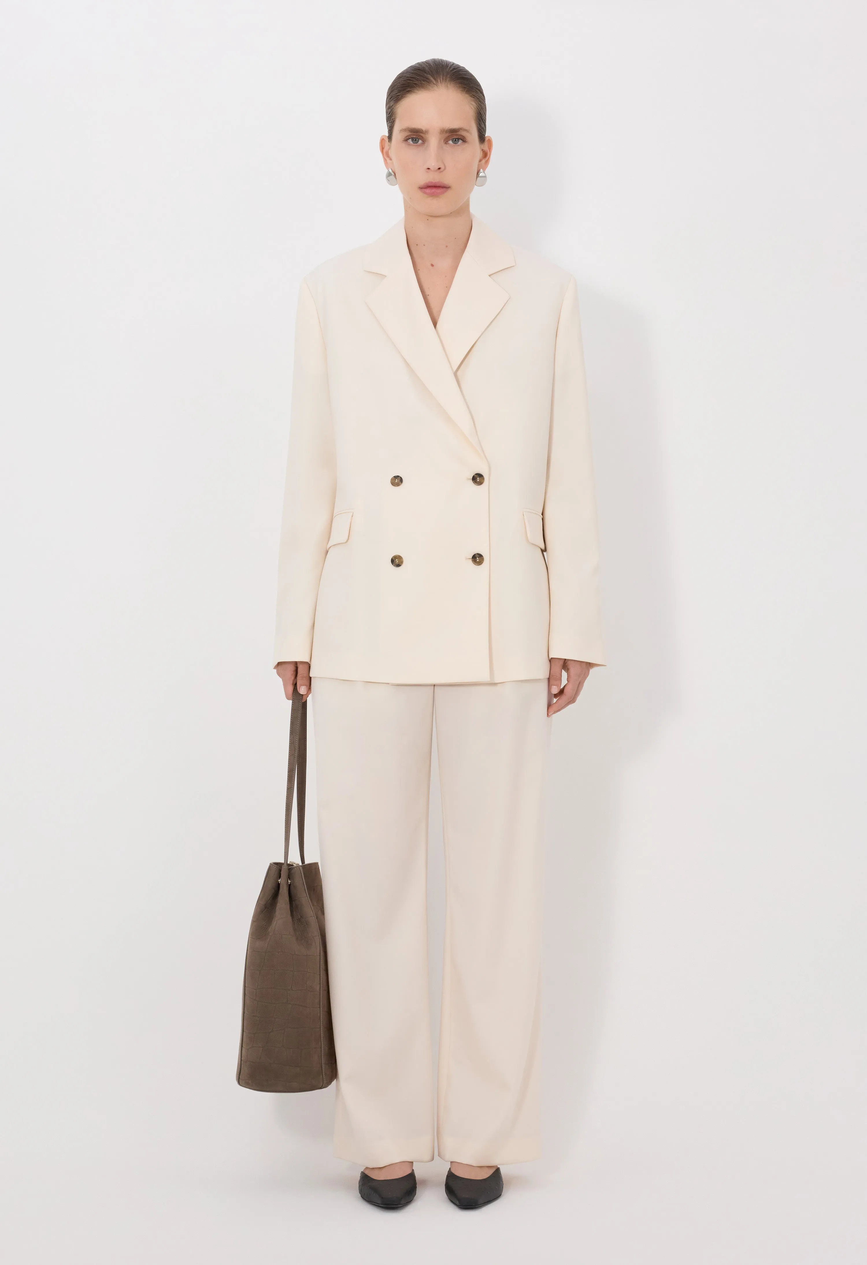DONAU LDS Virgin wool jacket sold by Loulou De Saison