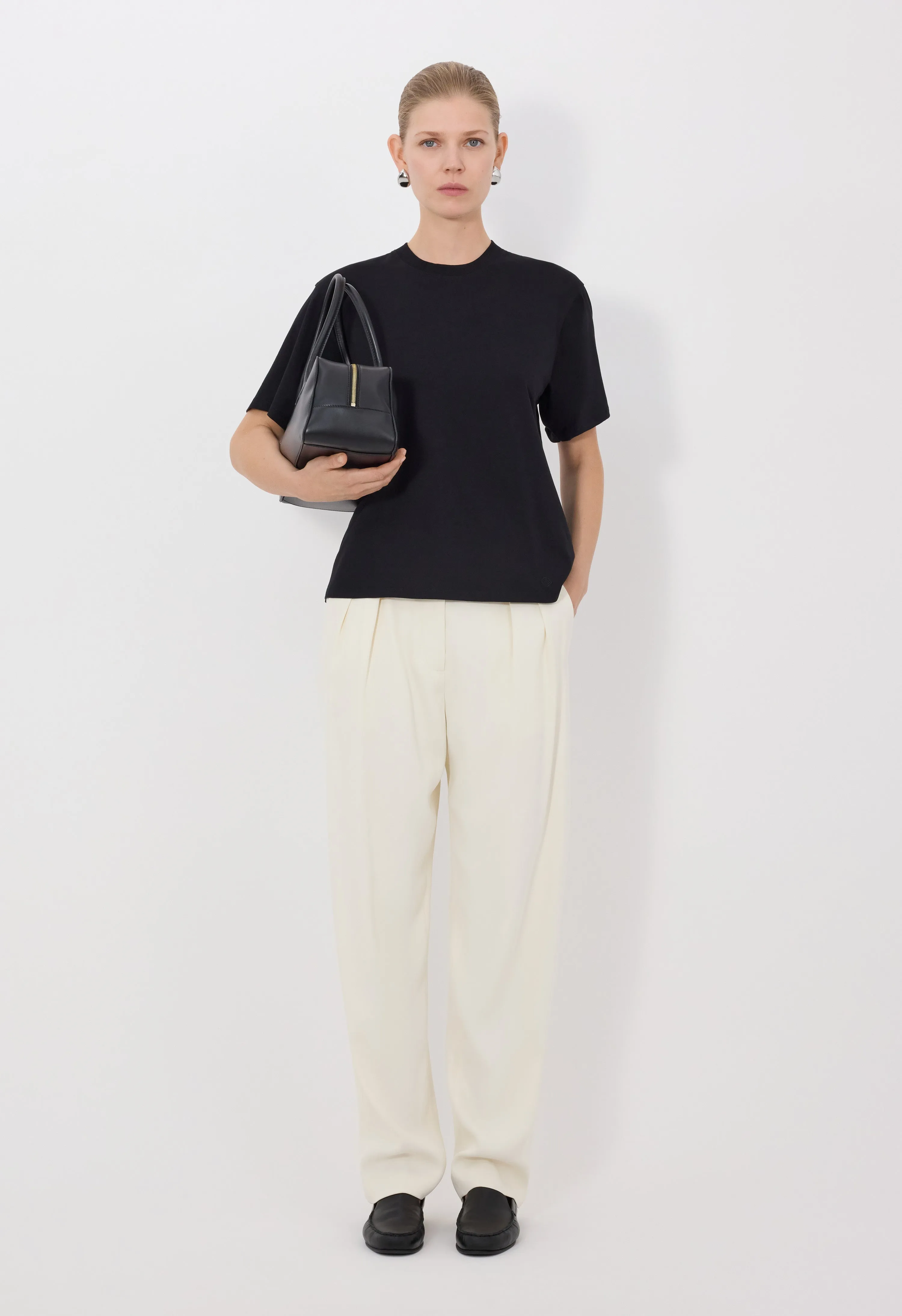 TELANTO LDS Boxy fit T-shirt sold by Loulou De Saison