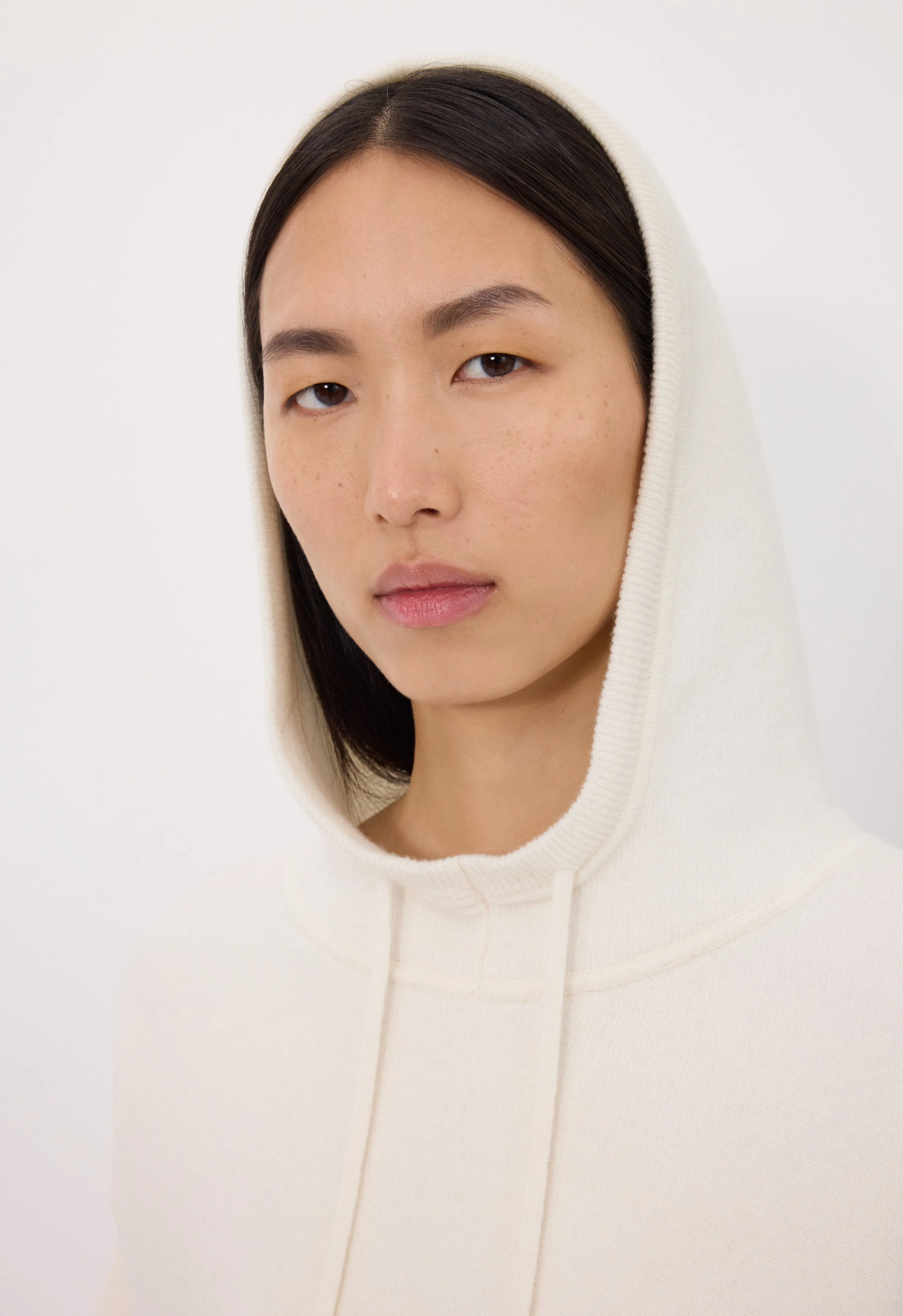 SARLA LDS Cashmere hoodie sold by Loulou De Saison product image thumbnail 4