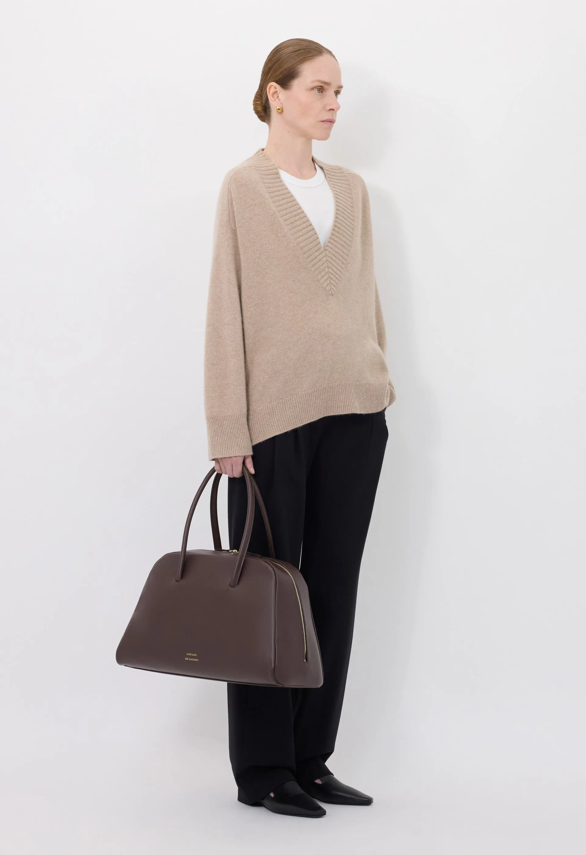 SAGE LDS V neck cashmere sweater sold by Loulou De Saison