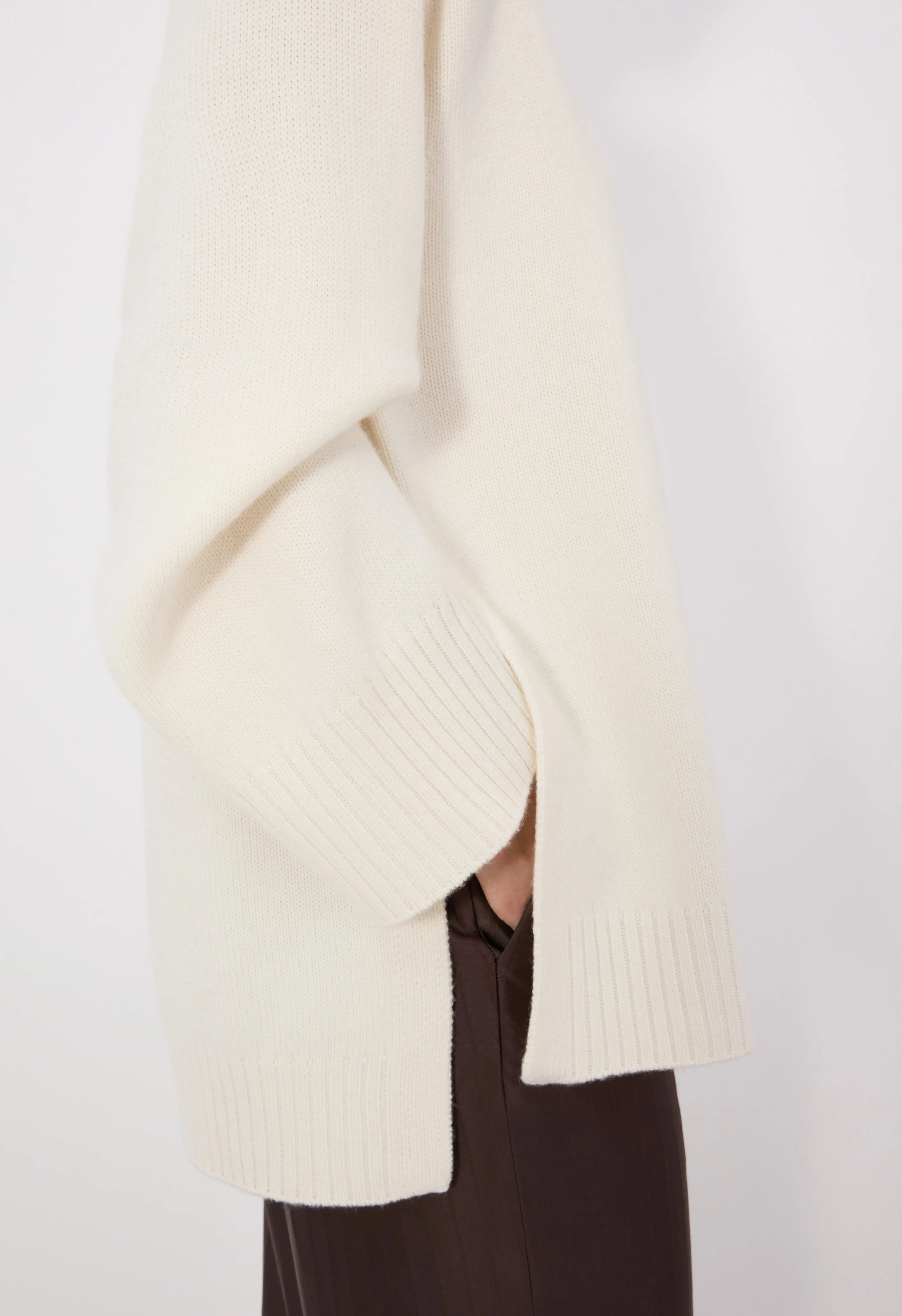 SAFI LDS Long cashmere sweater sold by Loulou De Saison product image thumbnail 4