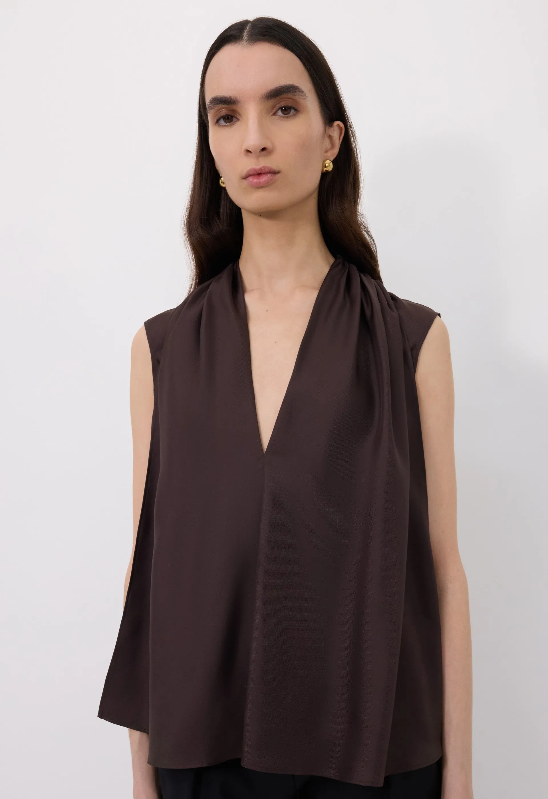 SADE Sleeveless silk top sold by Loulou De Saison product image thumbnail 4