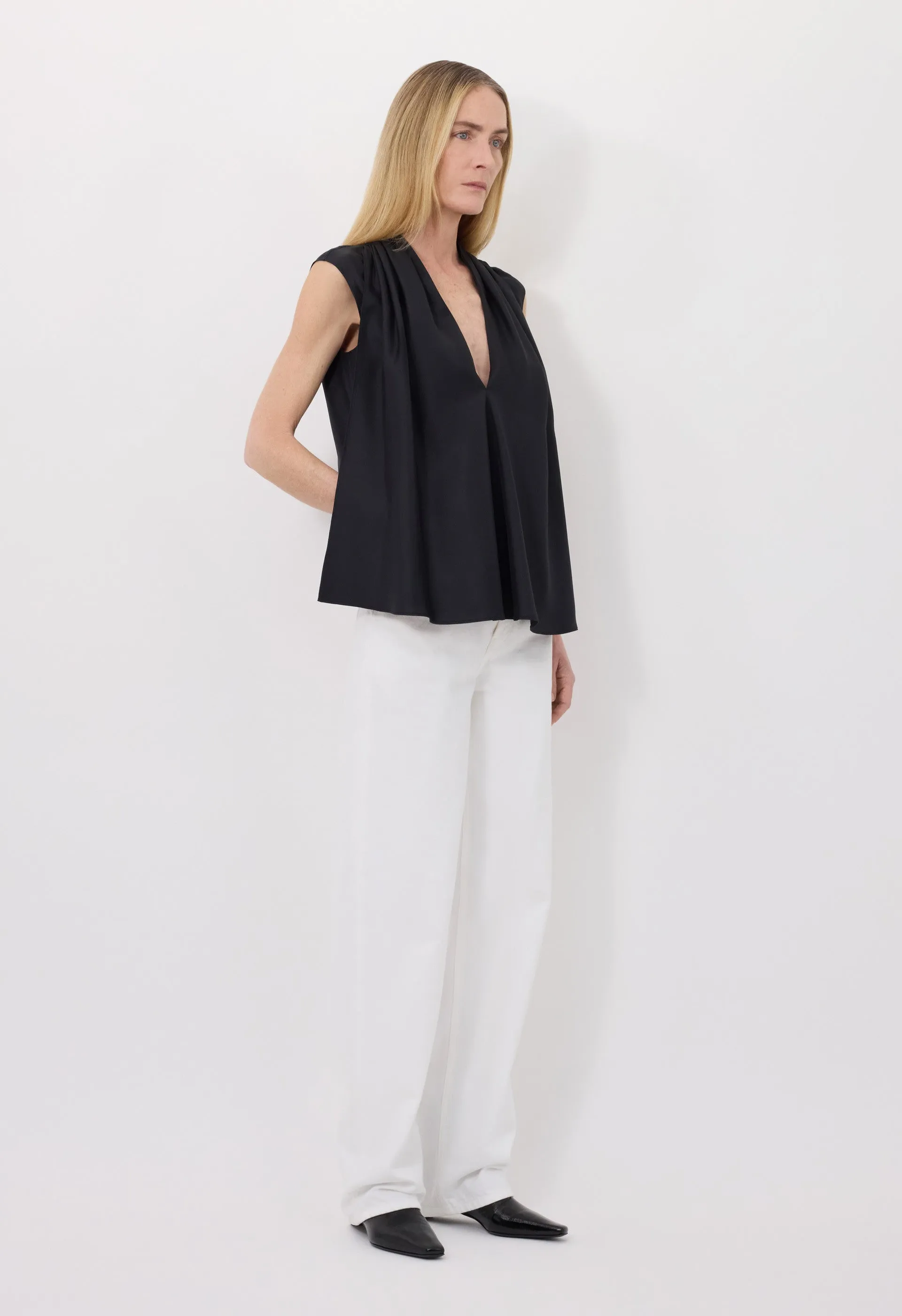 SADE Sleeveless silk top sold by Loulou De Saison product image thumbnail 3