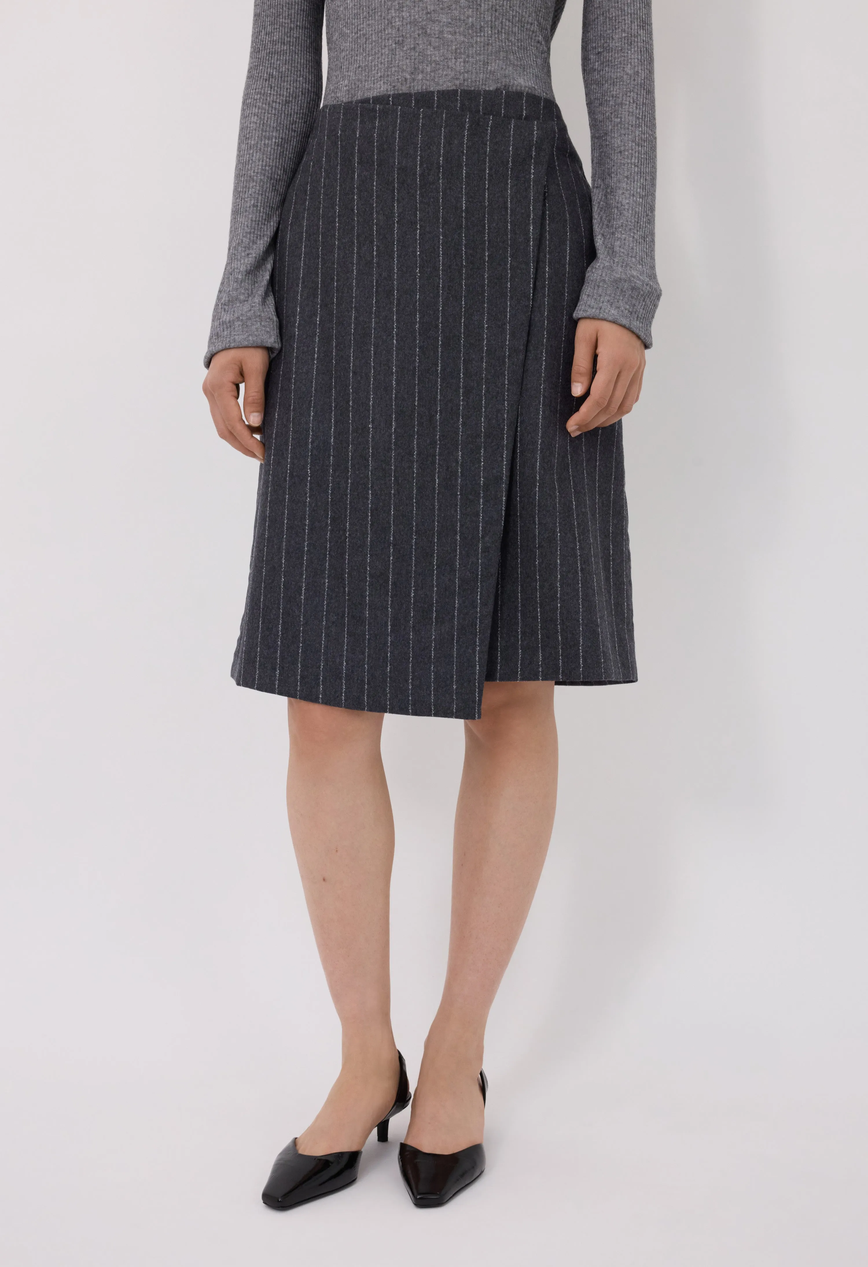 MASON Striped flannel wrap skirt sold by Loulou De Saison product image thumbnail 4