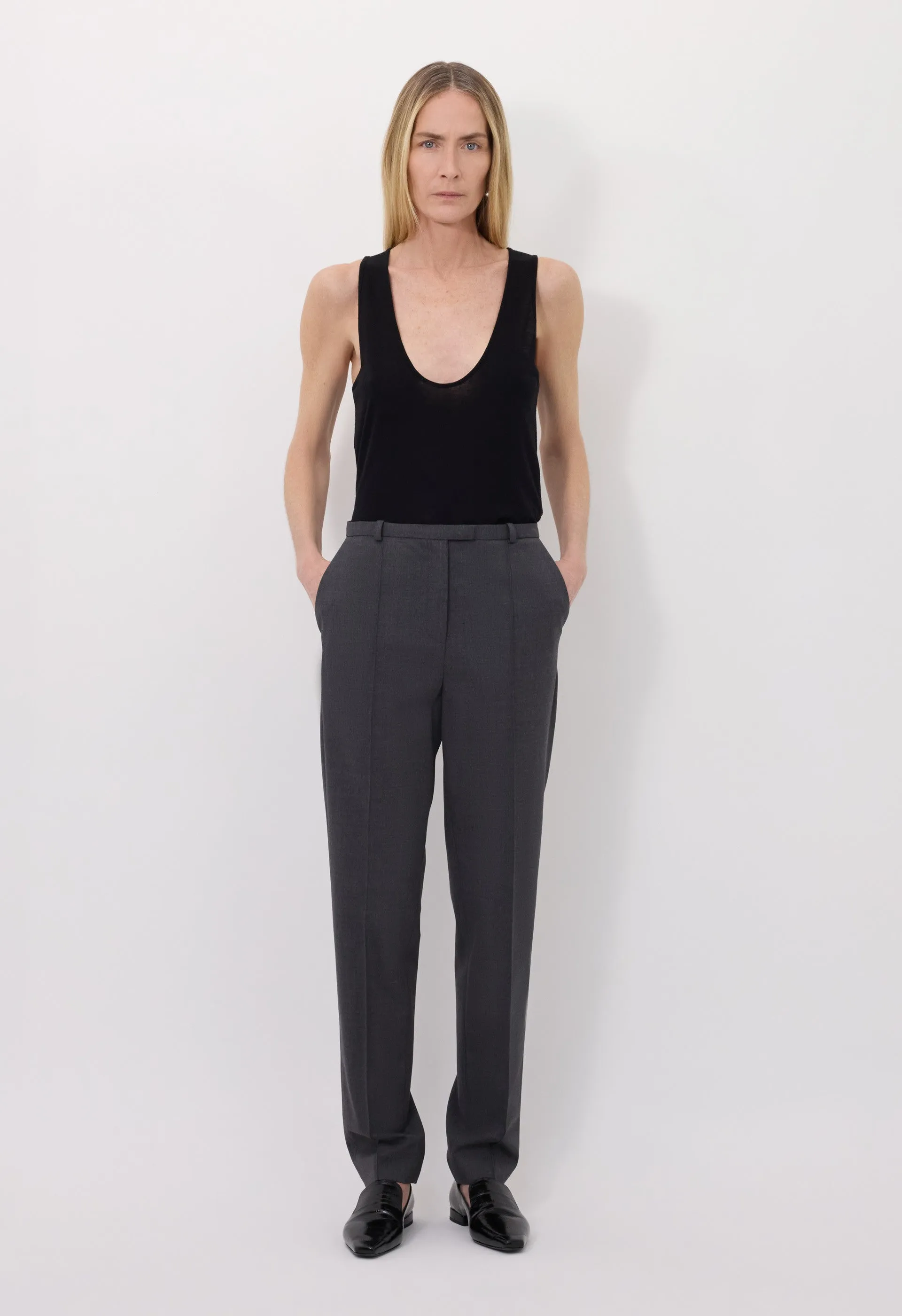 MALKA Fitted trousers sold by Loulou De Saison