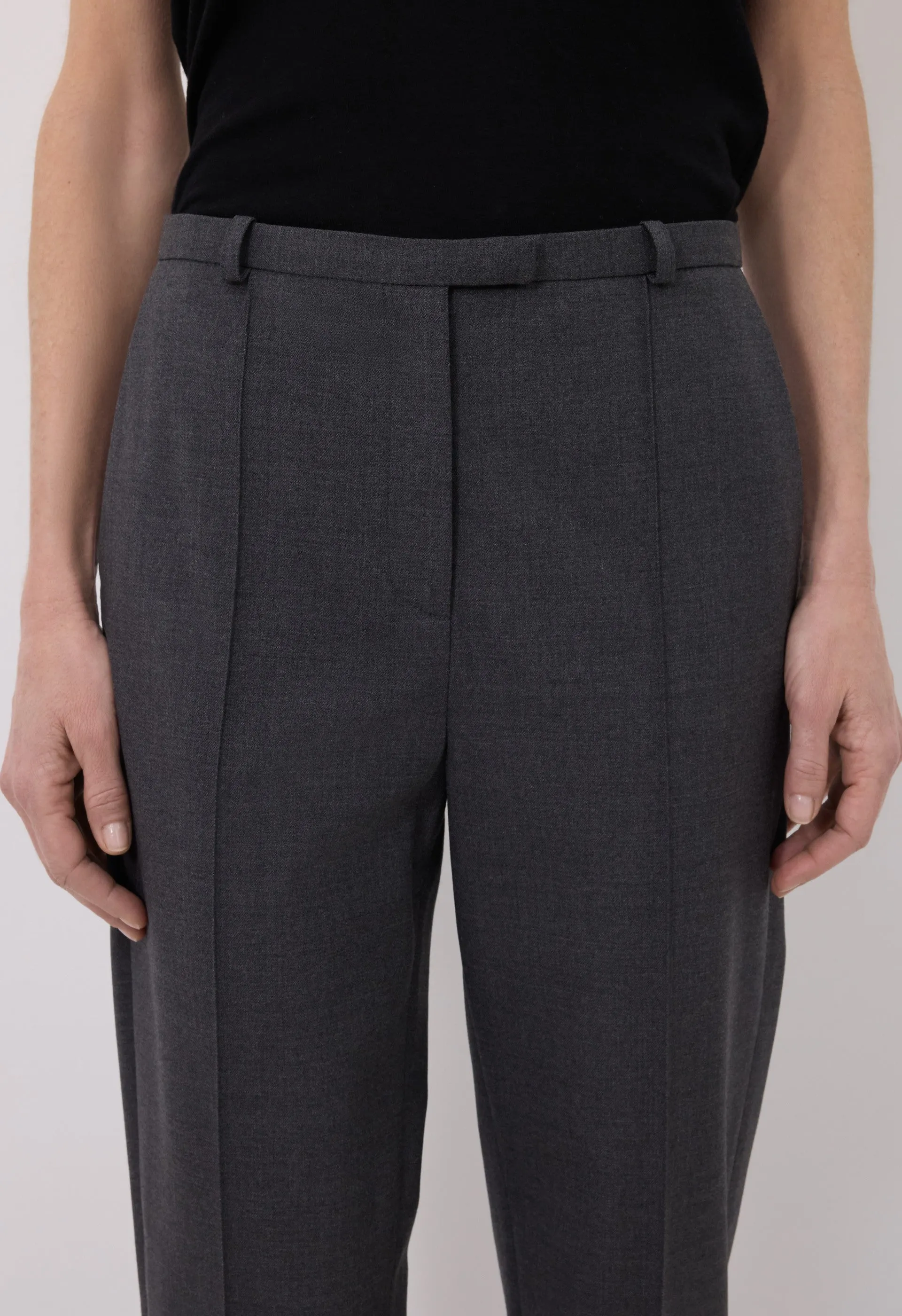 MALKA Fitted trousers sold by Loulou De Saison product image thumbnail 4