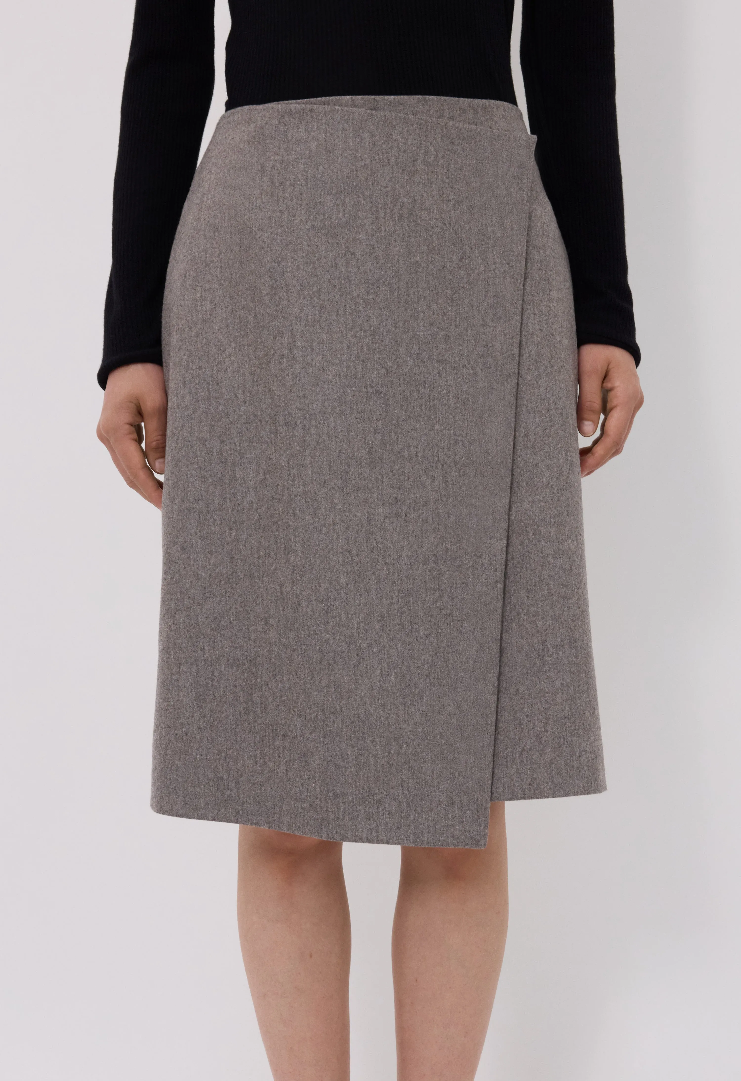 JIL Flannel wrap skirt sold by Loulou De Saison product image thumbnail 4